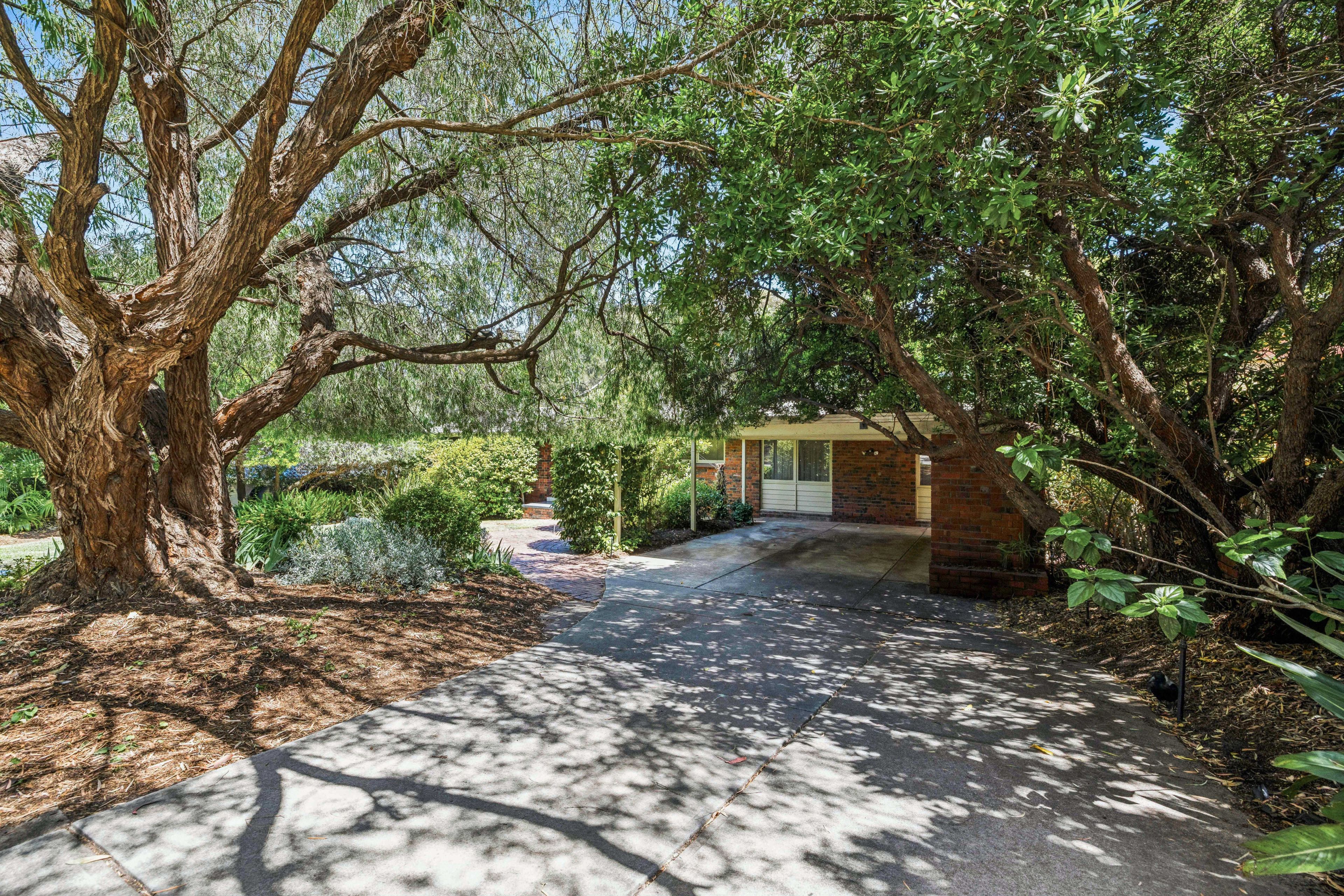 32 Fairlie Drive, Flagstaff Hill, SA 5159