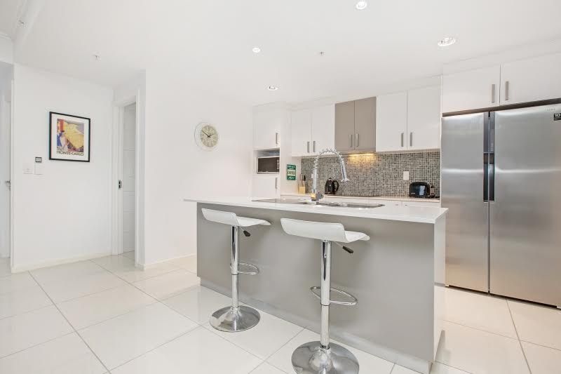805 (37) /108 Mitchell Street, DARWIN CITY, NT 0800