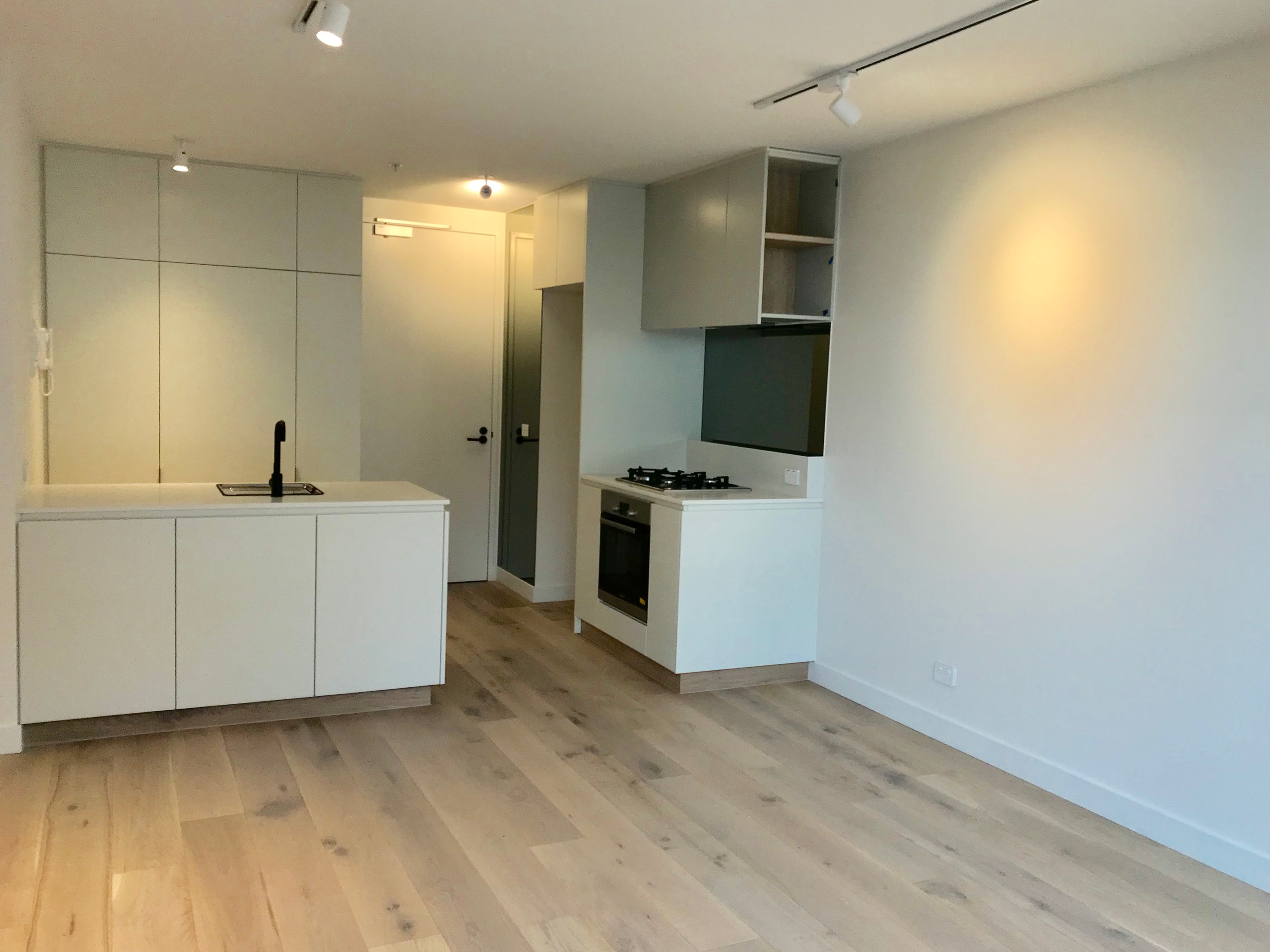 303/75-77 Palmerston Crescent, South Melbourne, VIC 3205