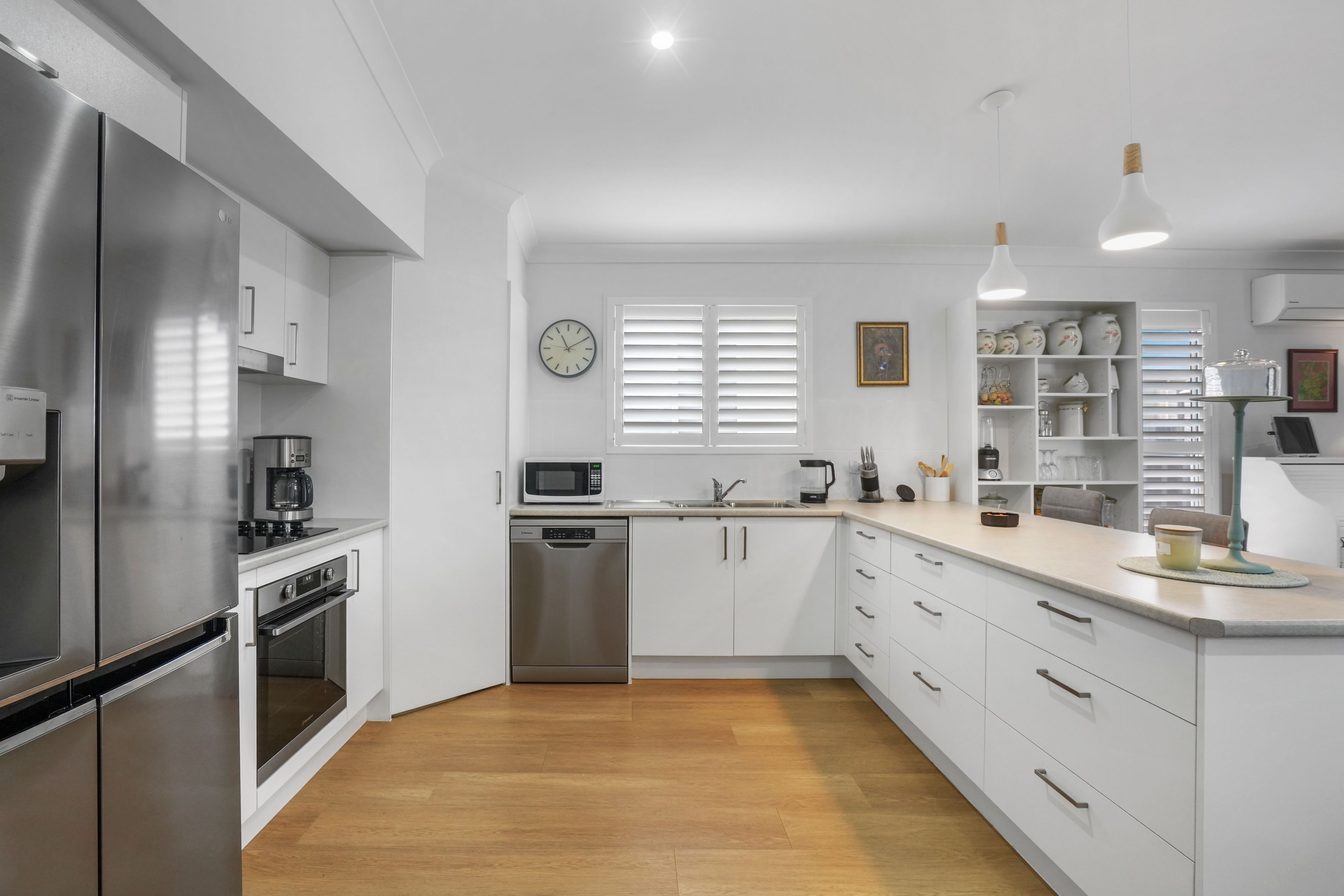 72/339-347 Brisbane Street — photo 3 of 18
