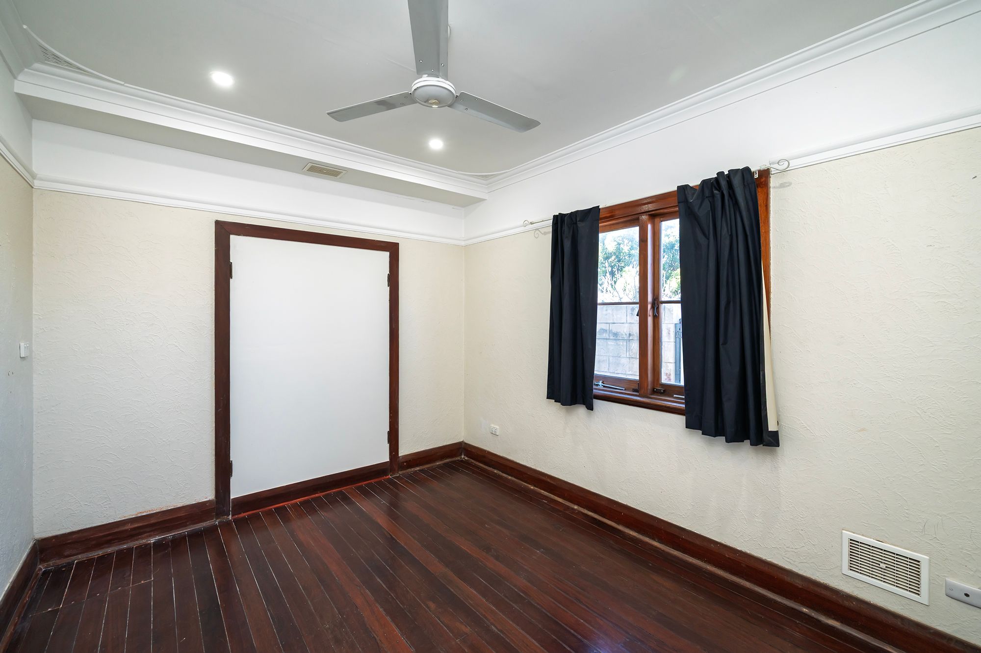 355 Fitzgerald Street — photo 18 of 22