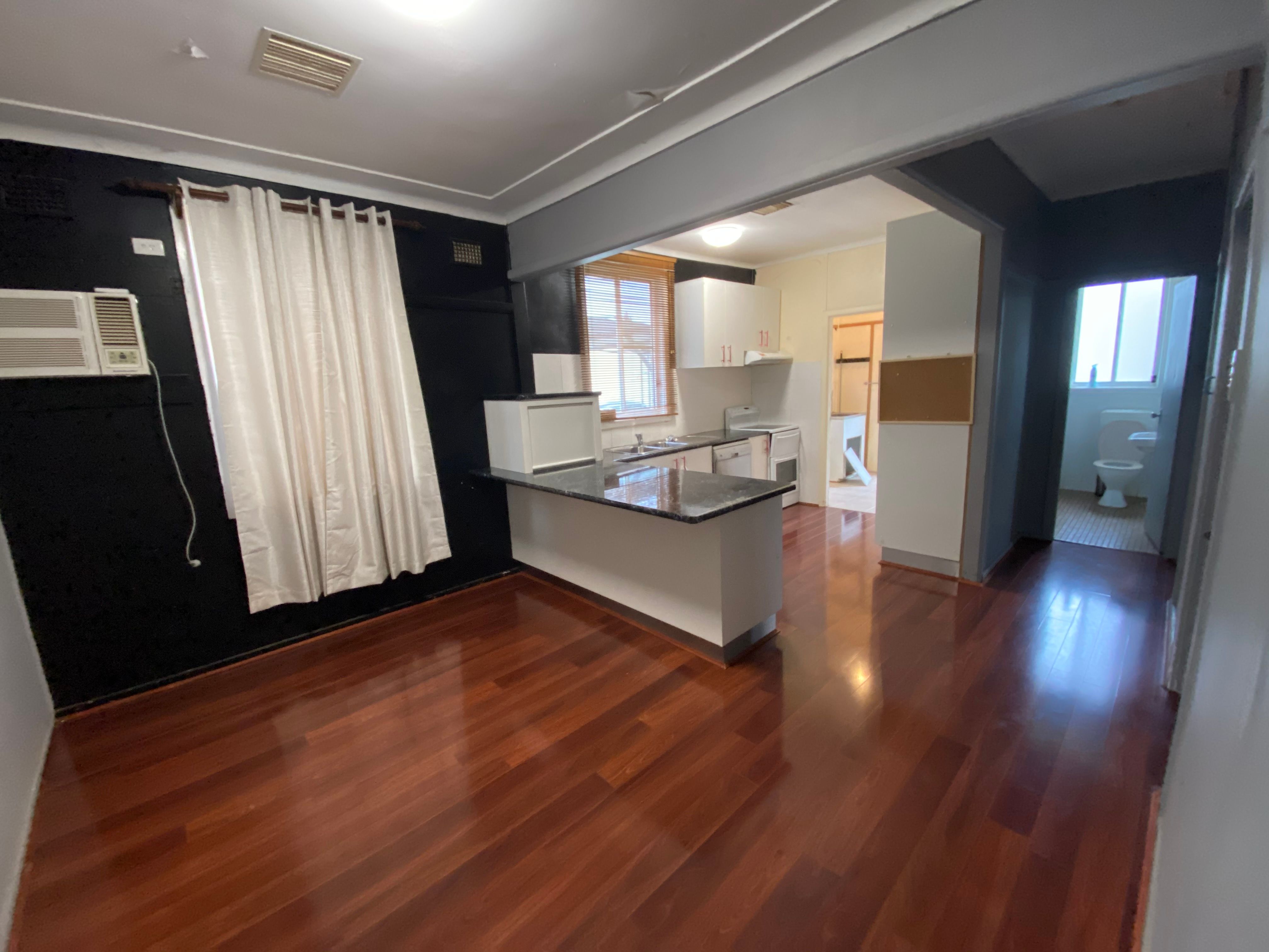 1 Gobondery Street, Trundle, NSW 2875