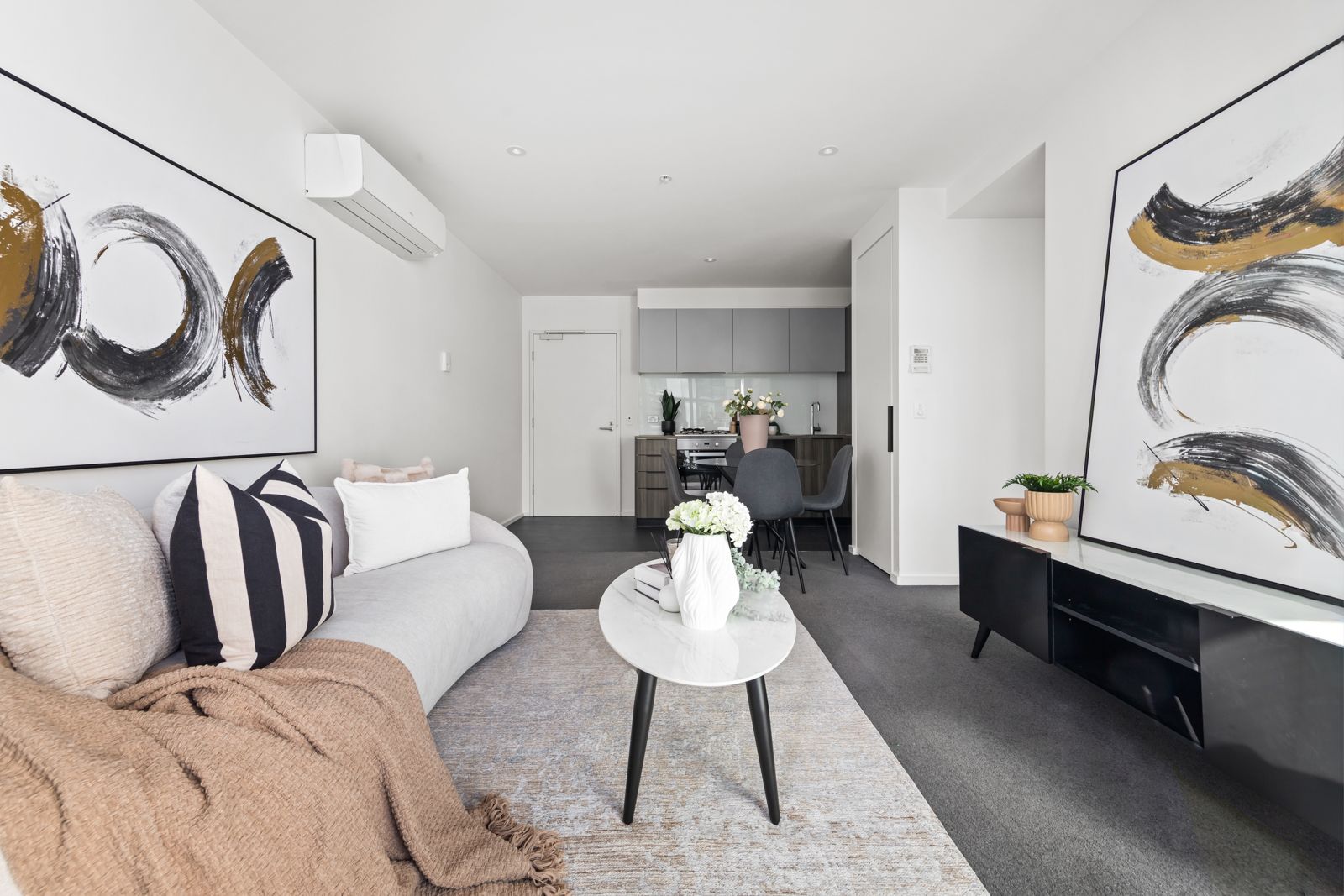 803e/888 Collins Street — photo from Ray White Burwood