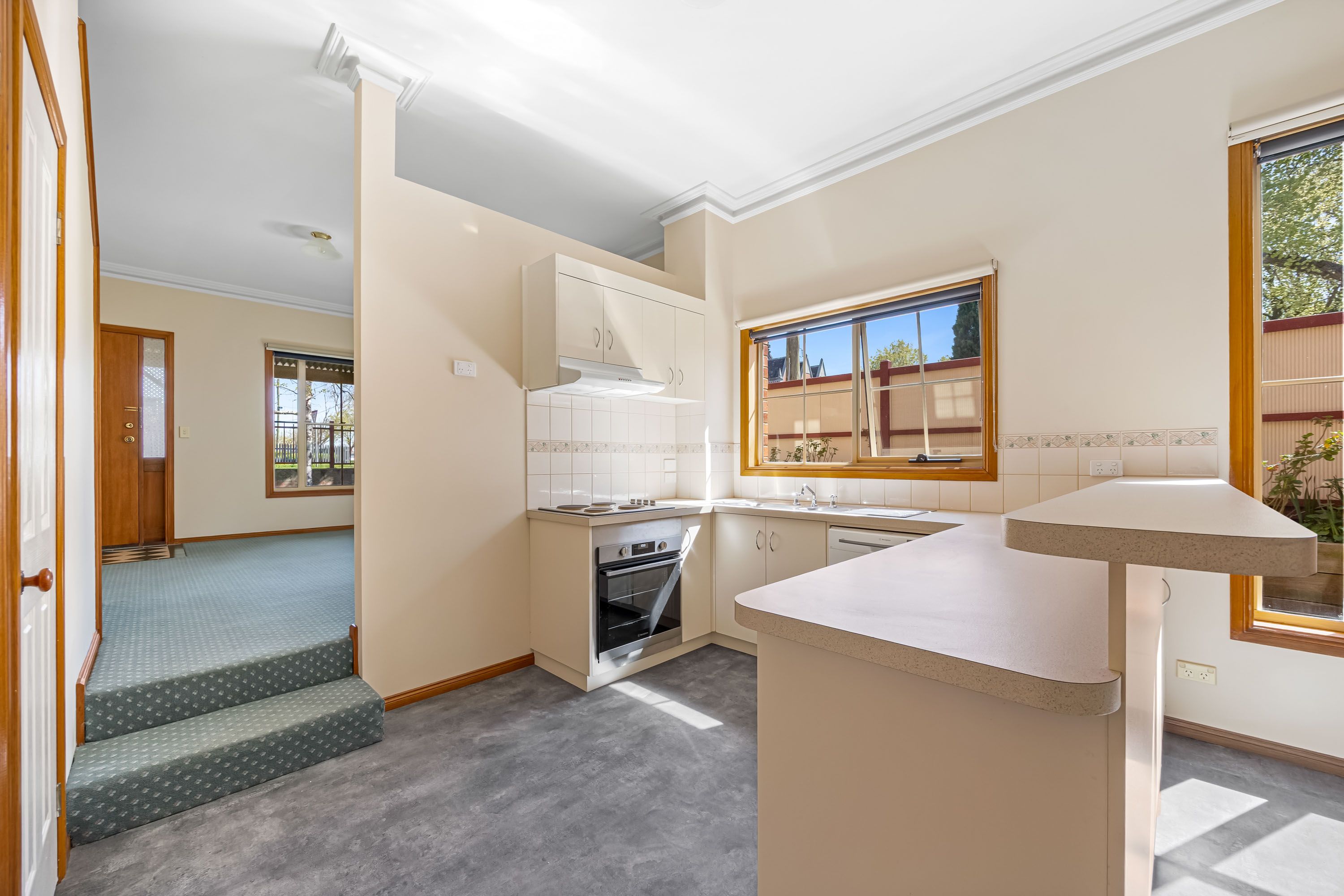 432 Neill Street — photo 3 of 11