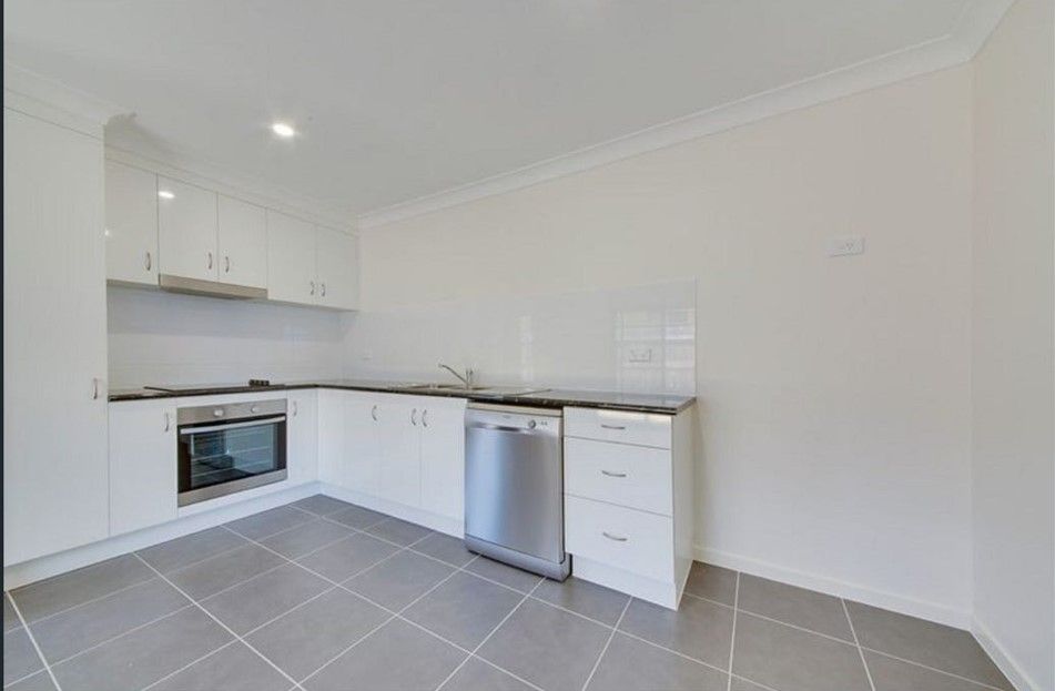 36B Bronco Crescent, Gracemere, QLD 4702