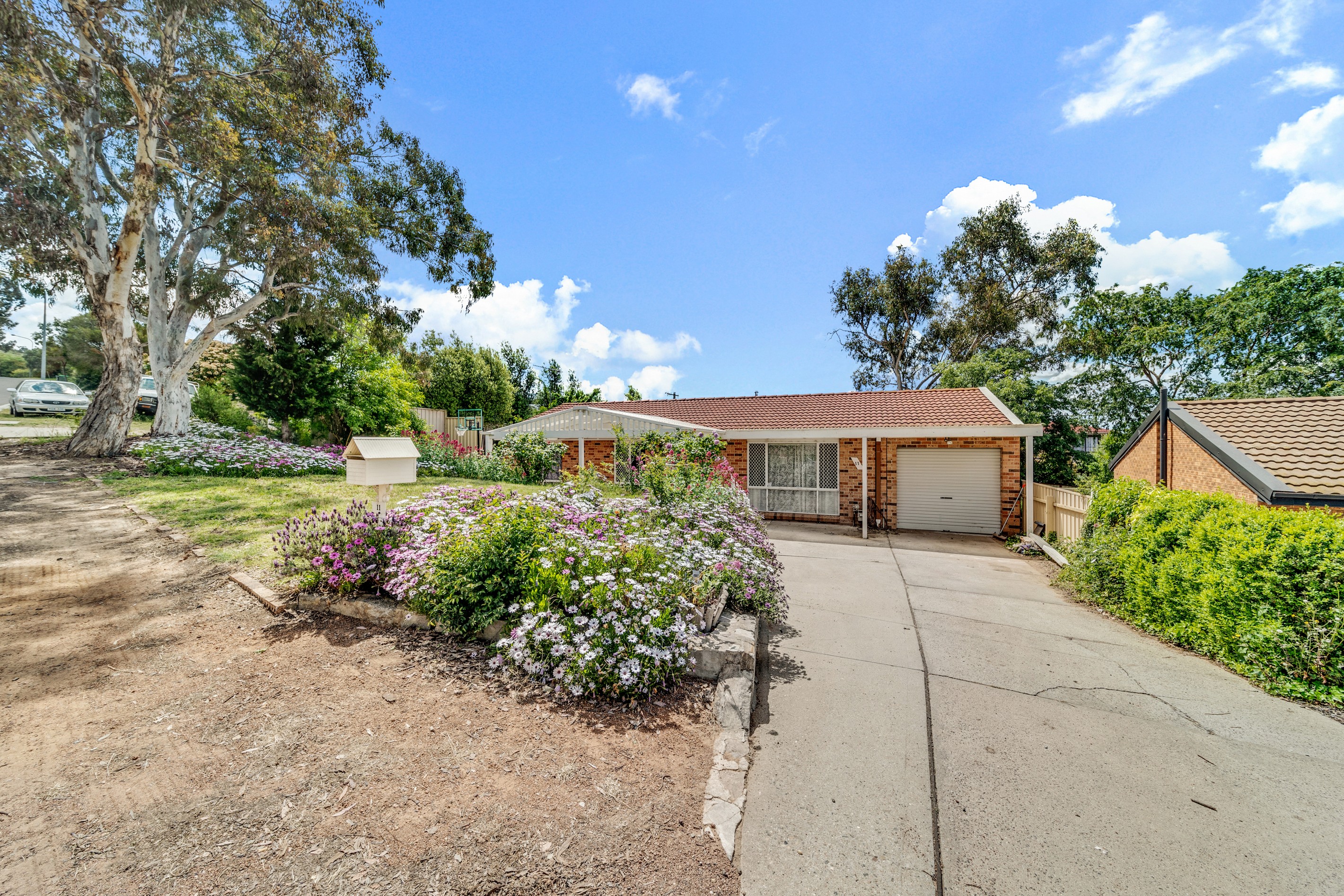 11 Phillipson Crescent, Calwell, ACT 2905