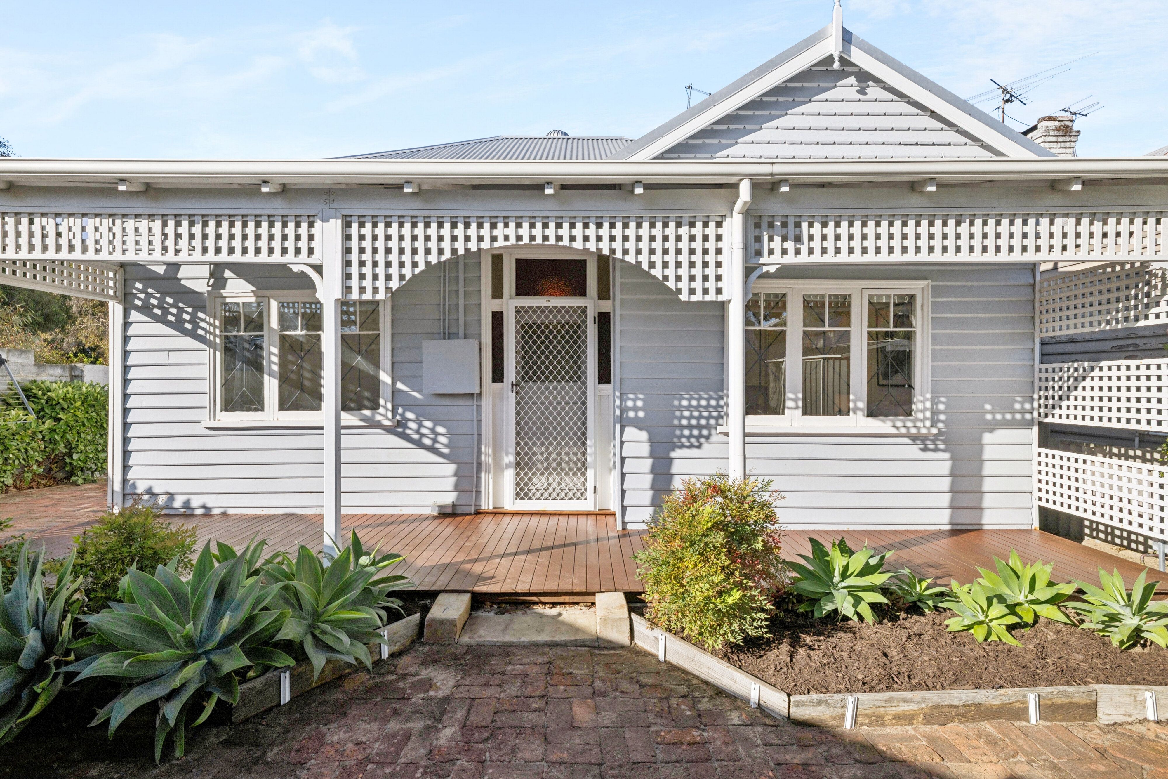230 Berwick Street — photo from Ray White ELG