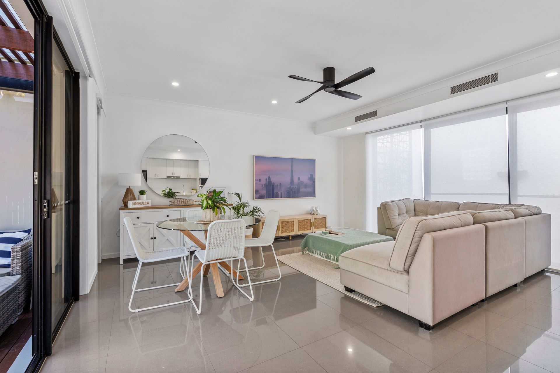 7/323 Bayview Street — photo 3 of 26