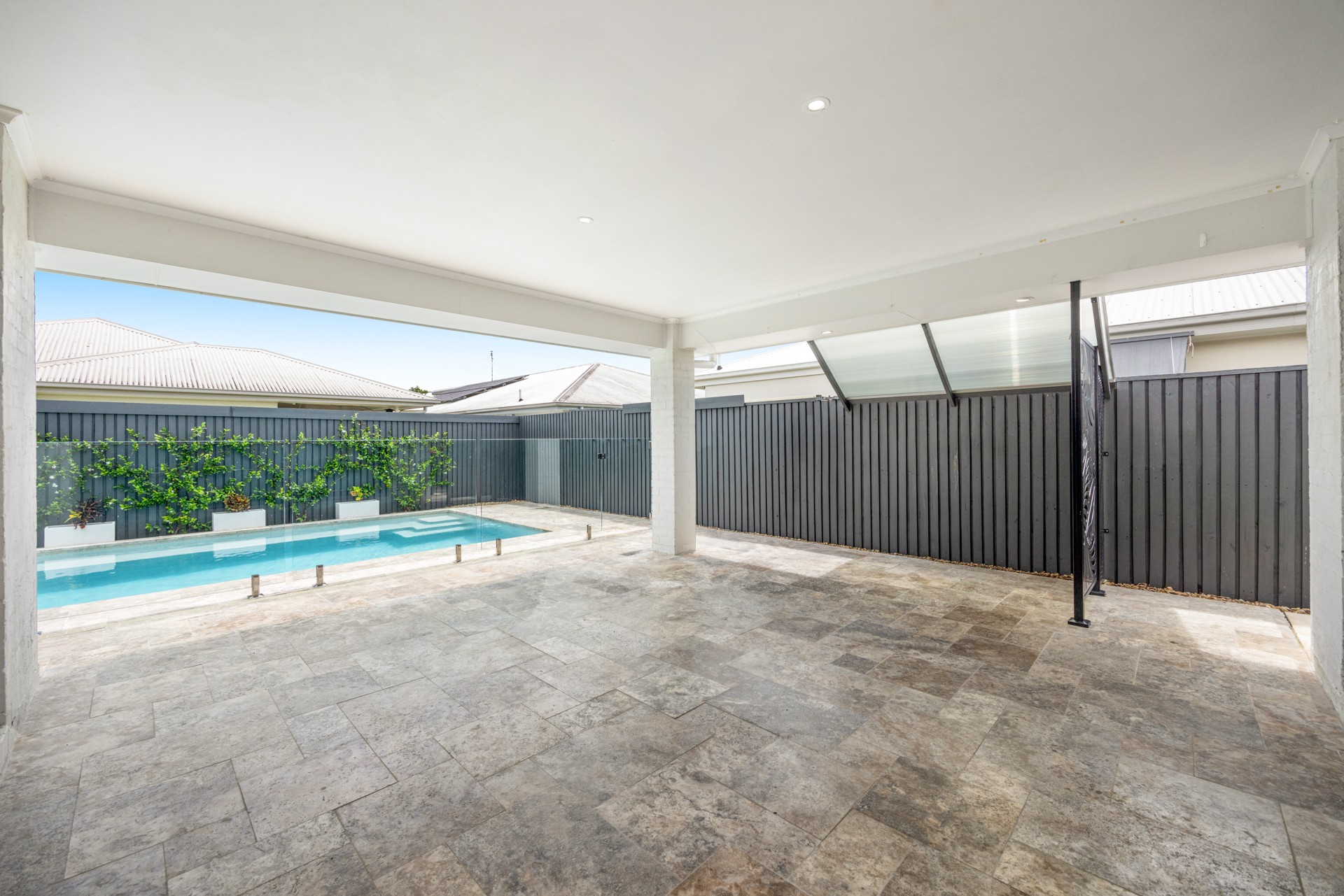 4 Tibrogargan Circuit, Mountain Creek, QLD 4557