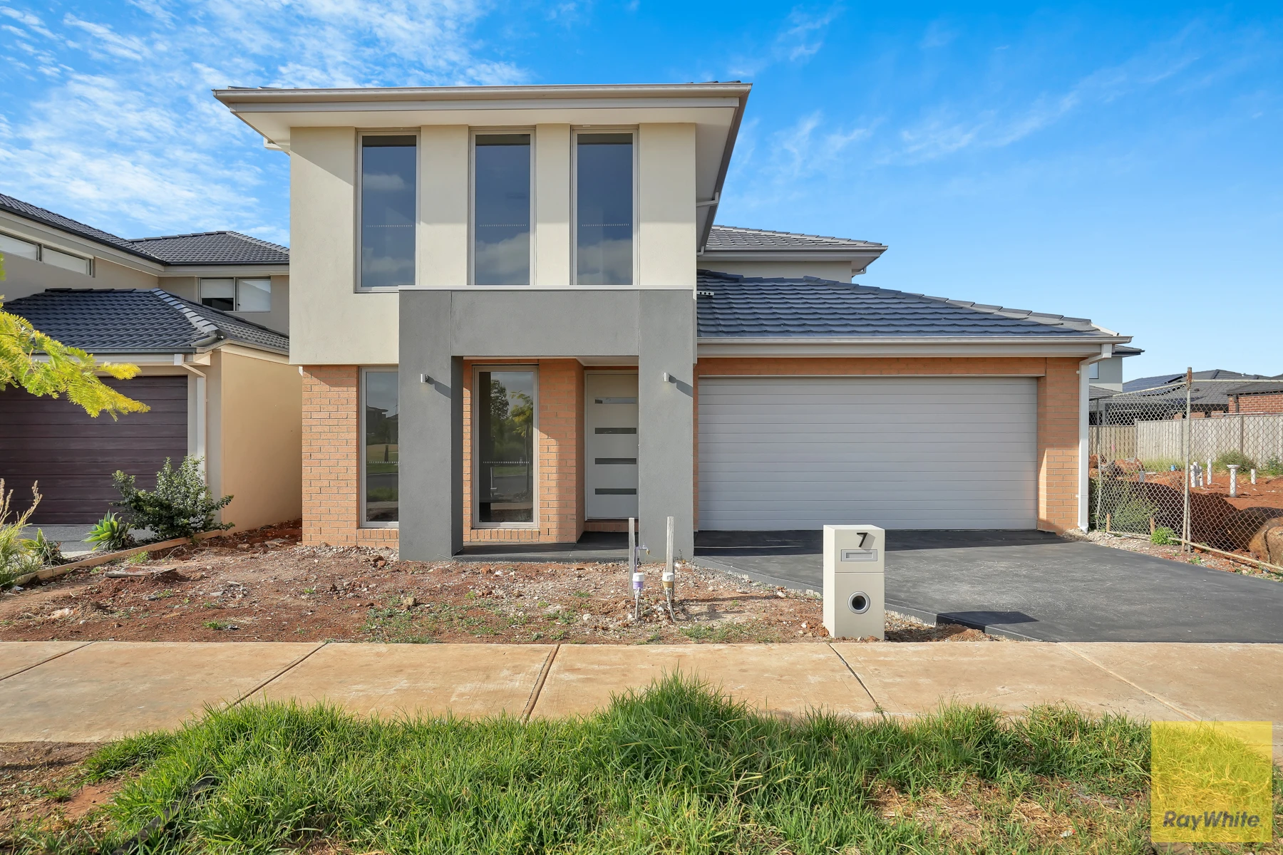 7 Kangaroo Crescent, AINTREE, VIC 3336