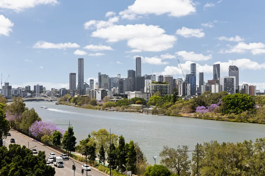 904/21 Patrick Lane, Toowong