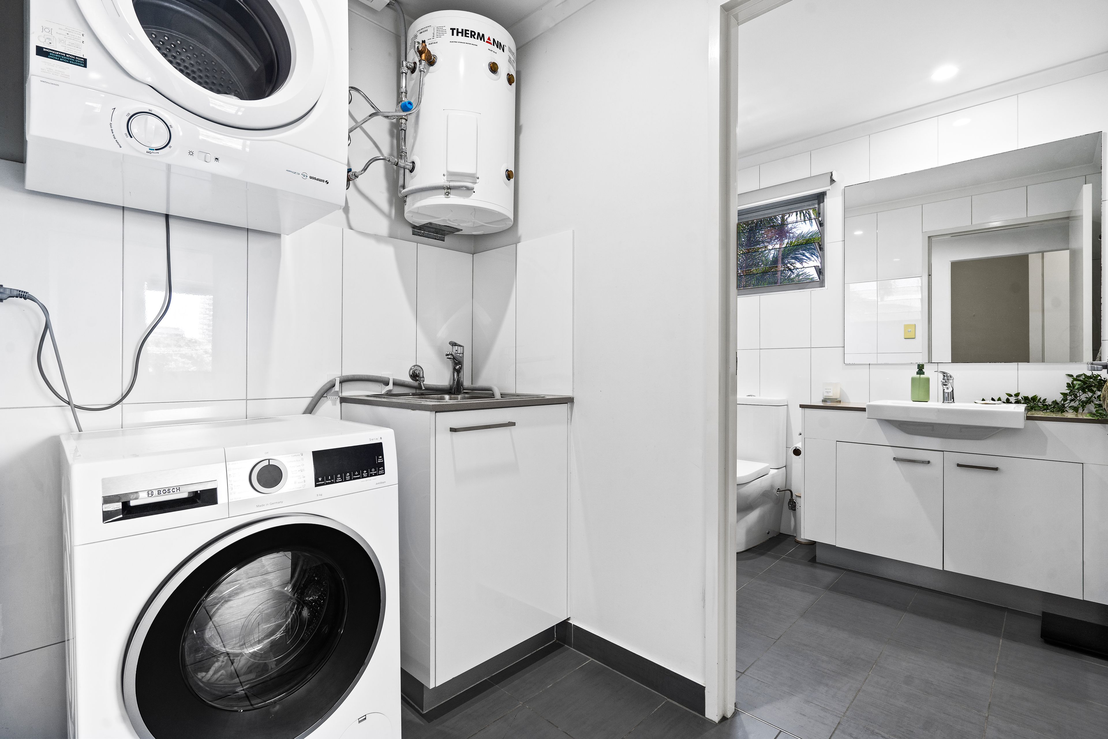Superb investment opportunity in standout city setting! — photo 15 of 23