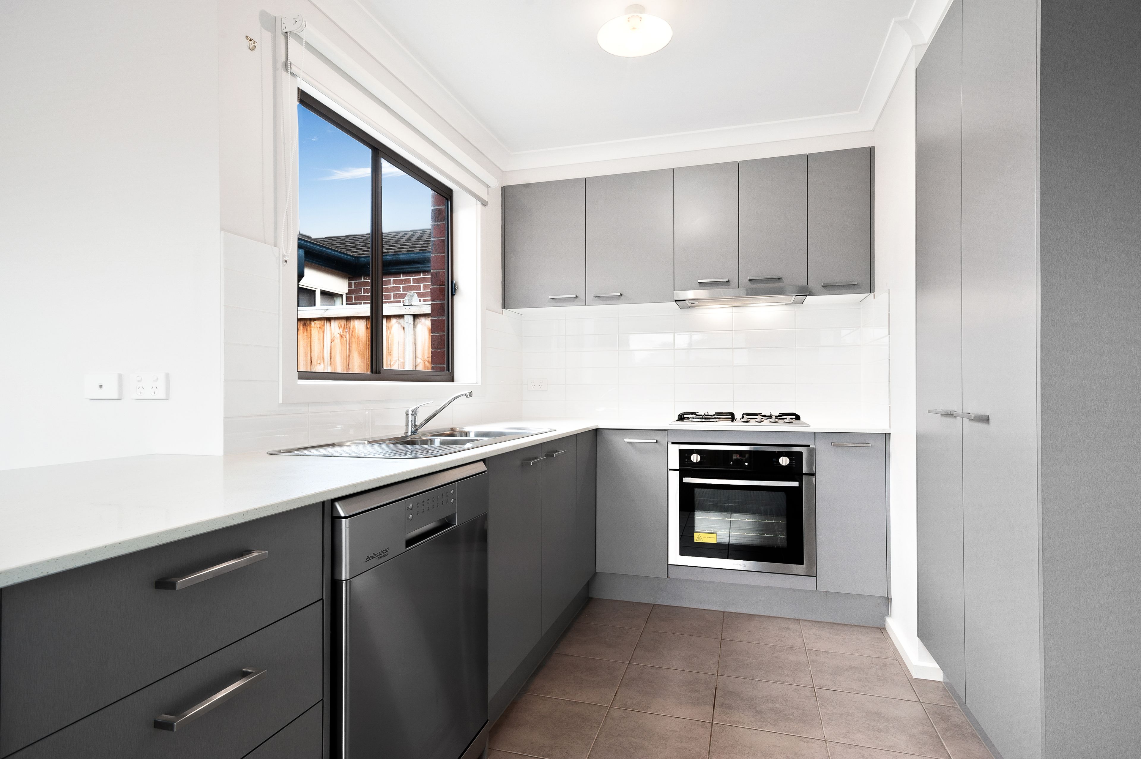 6 Weir Terrace, Officer, VIC 3809