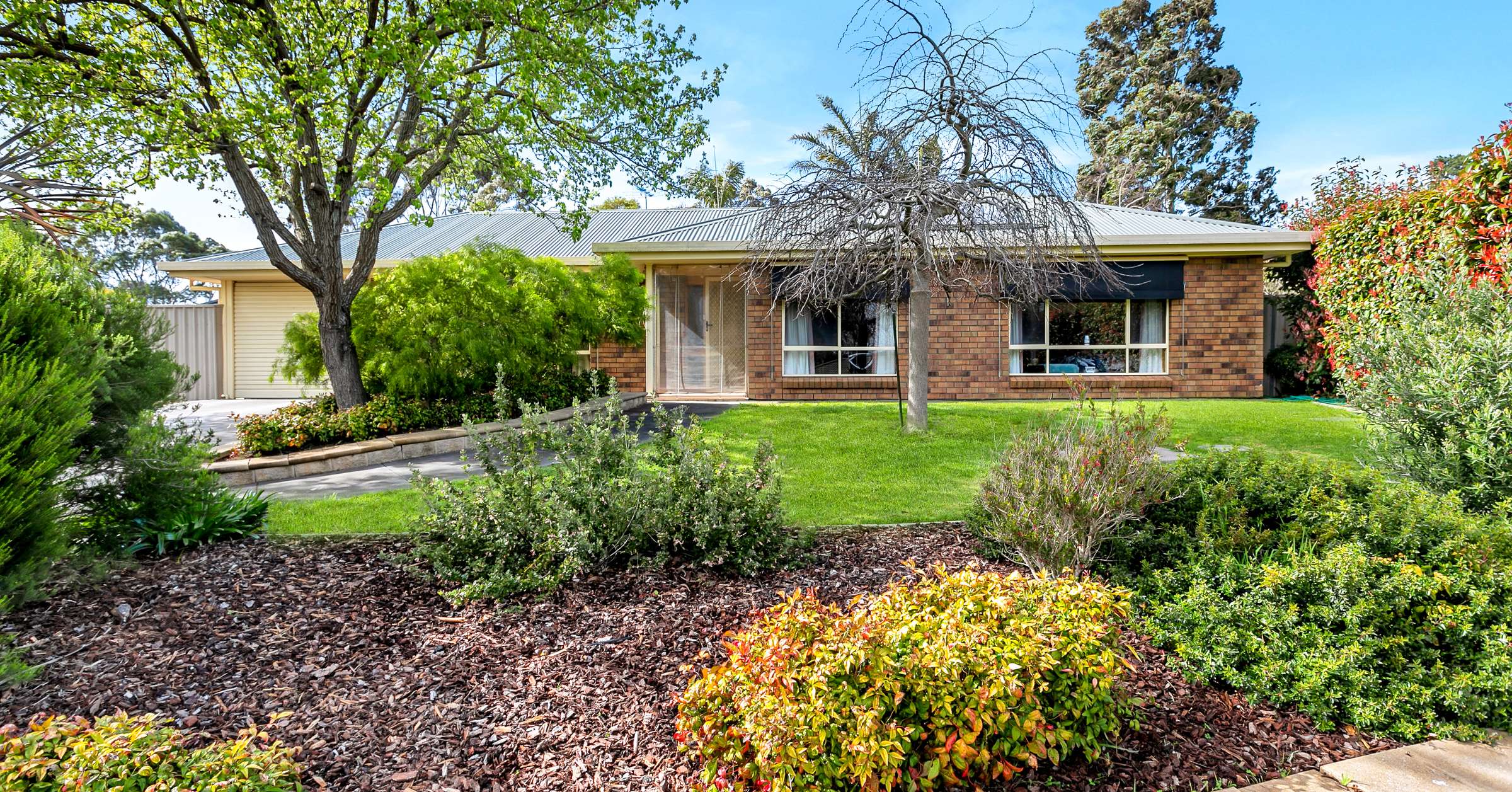 10 Young Court, Mount Barker, SA 5251 Sold House Ray White Mount Barker Woodside Nairne 10 Young Court, Mount Barker, SA 5251 Sold House Ray White Mount Barker Woodside Nairne