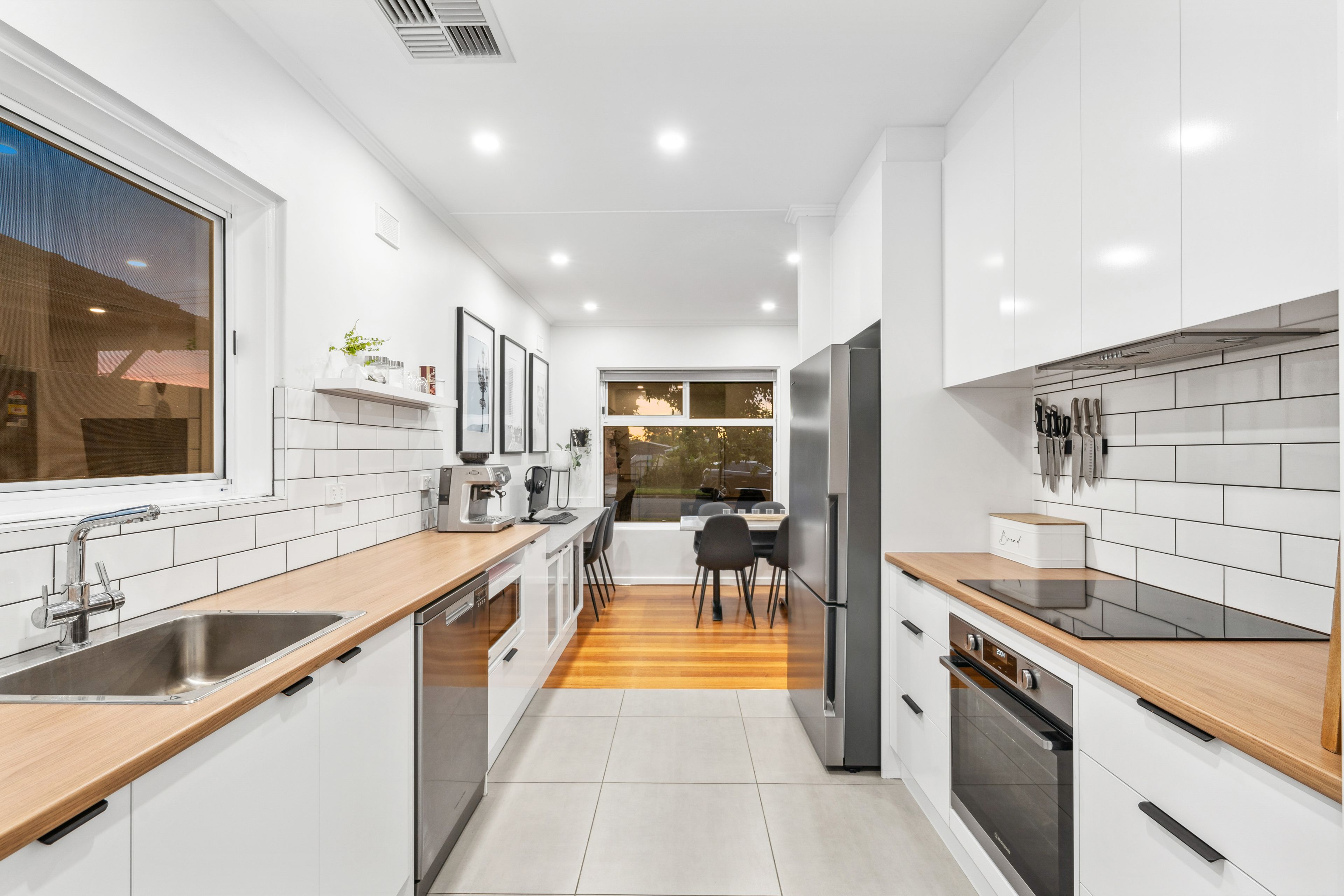 19 Kingborn Avenue, Seaton SA 5023