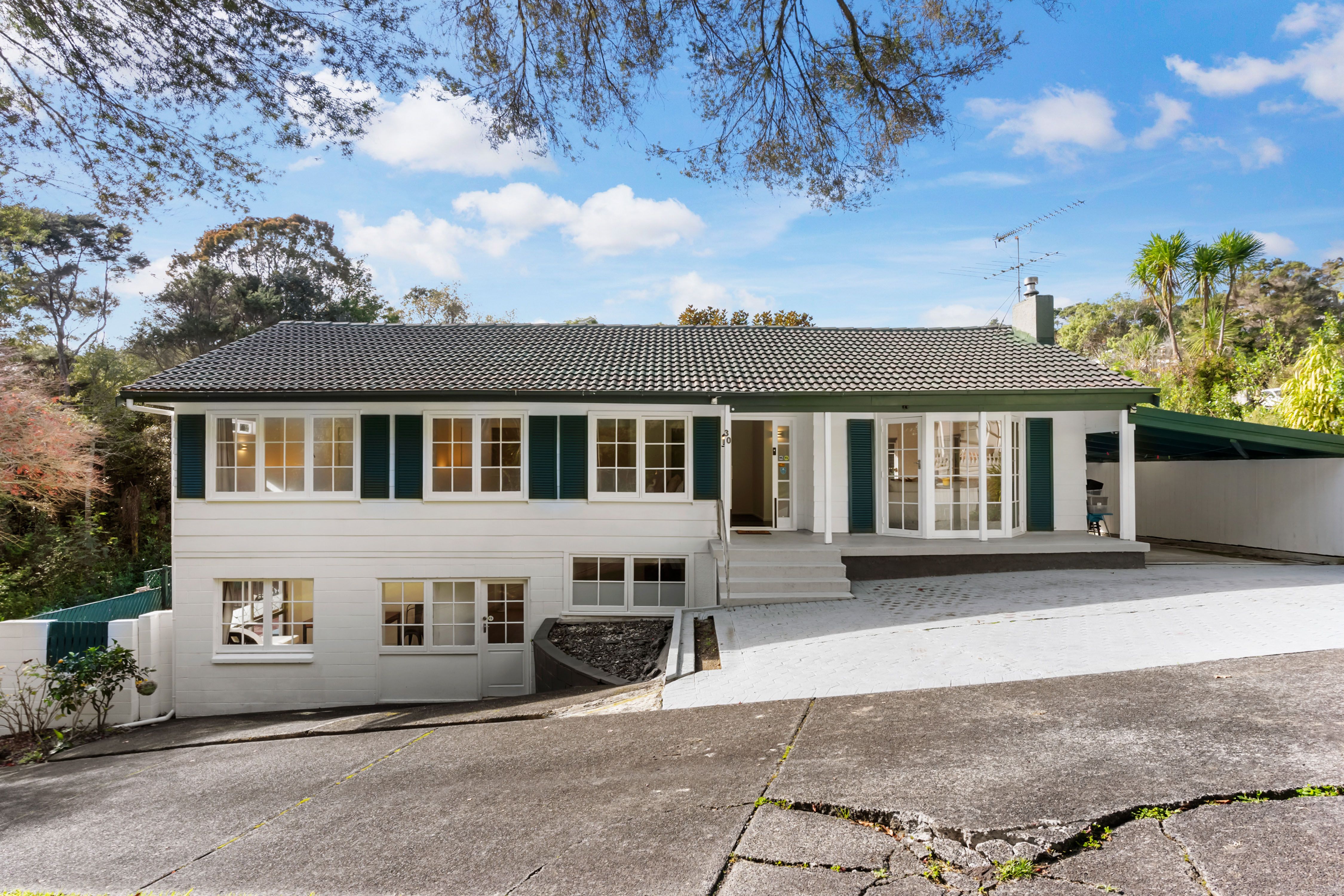 30 Glencourt Place, Glenfield, North Shore City