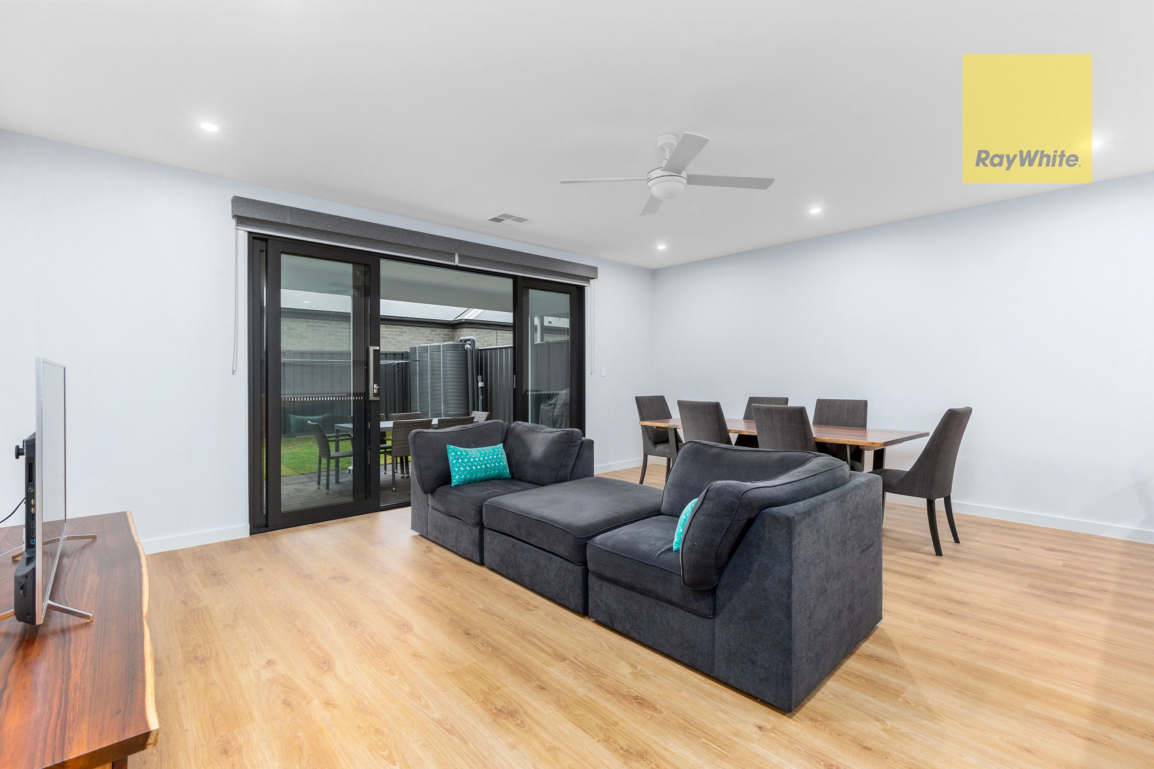 18 Peterson Avenue, Mitchell Park, SA 5043