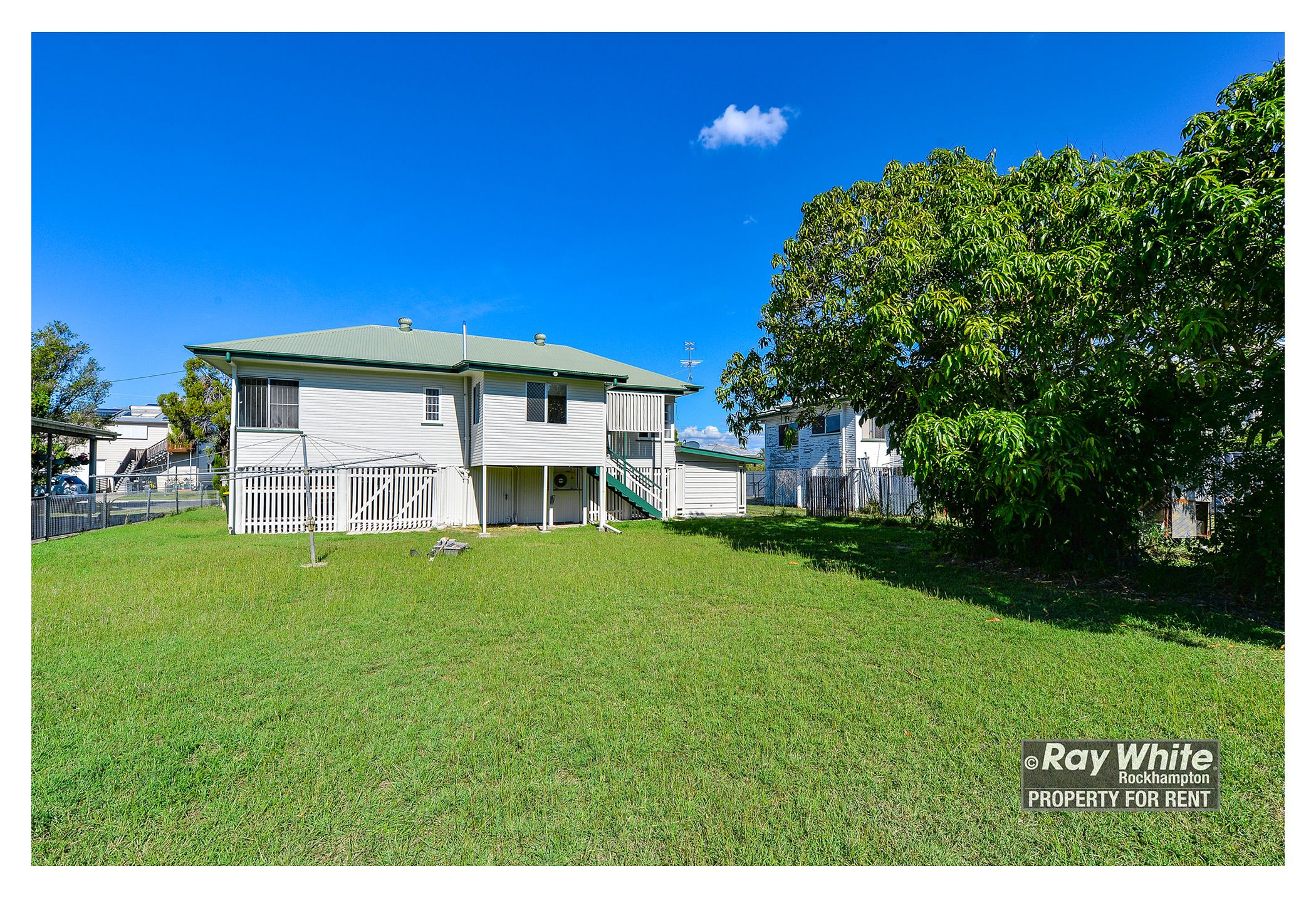 11 Thackeray Street, Park Avenue, QLD 4701