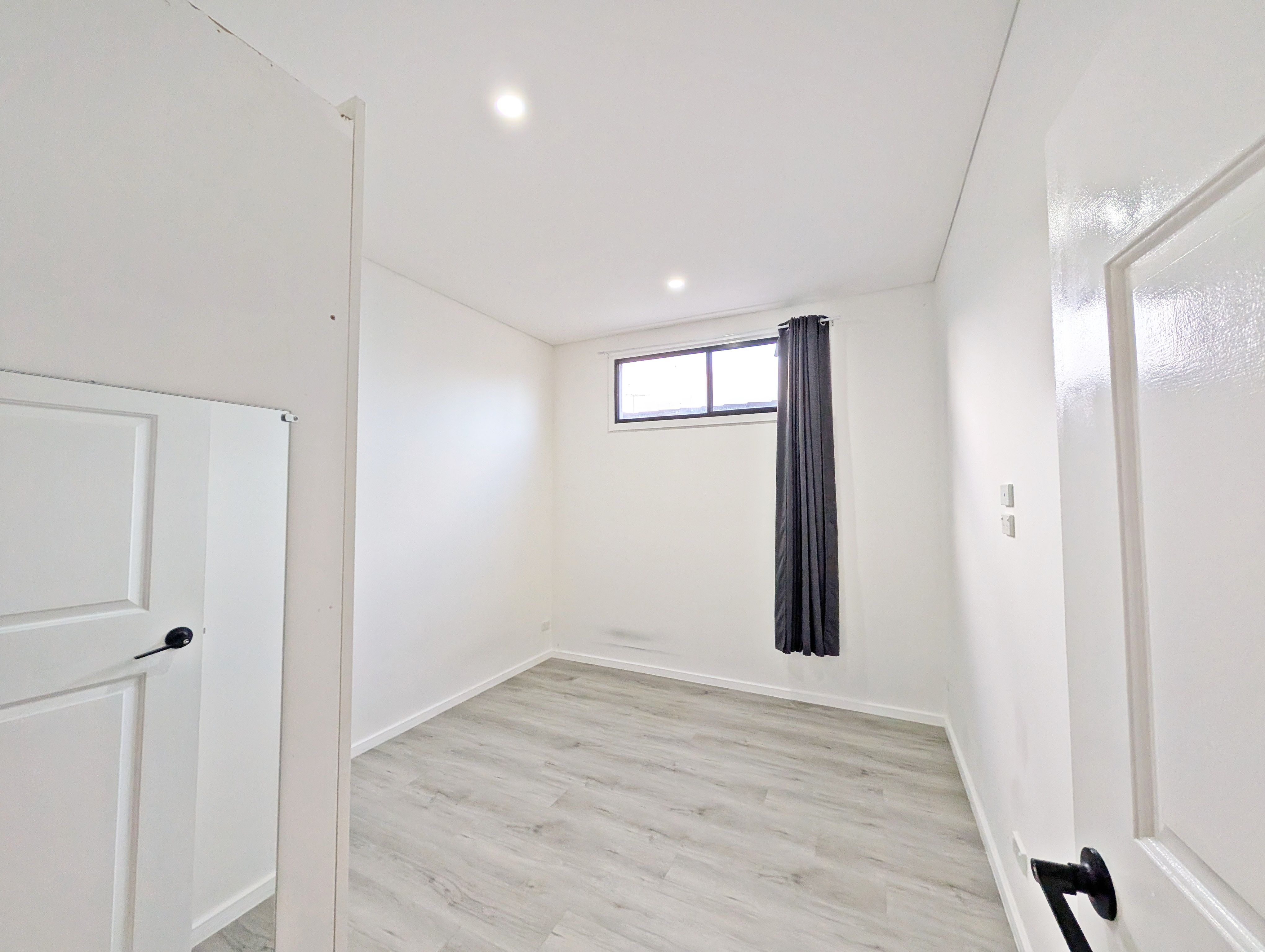 76A Lawrence Hargrave Road — photo 13 of 17