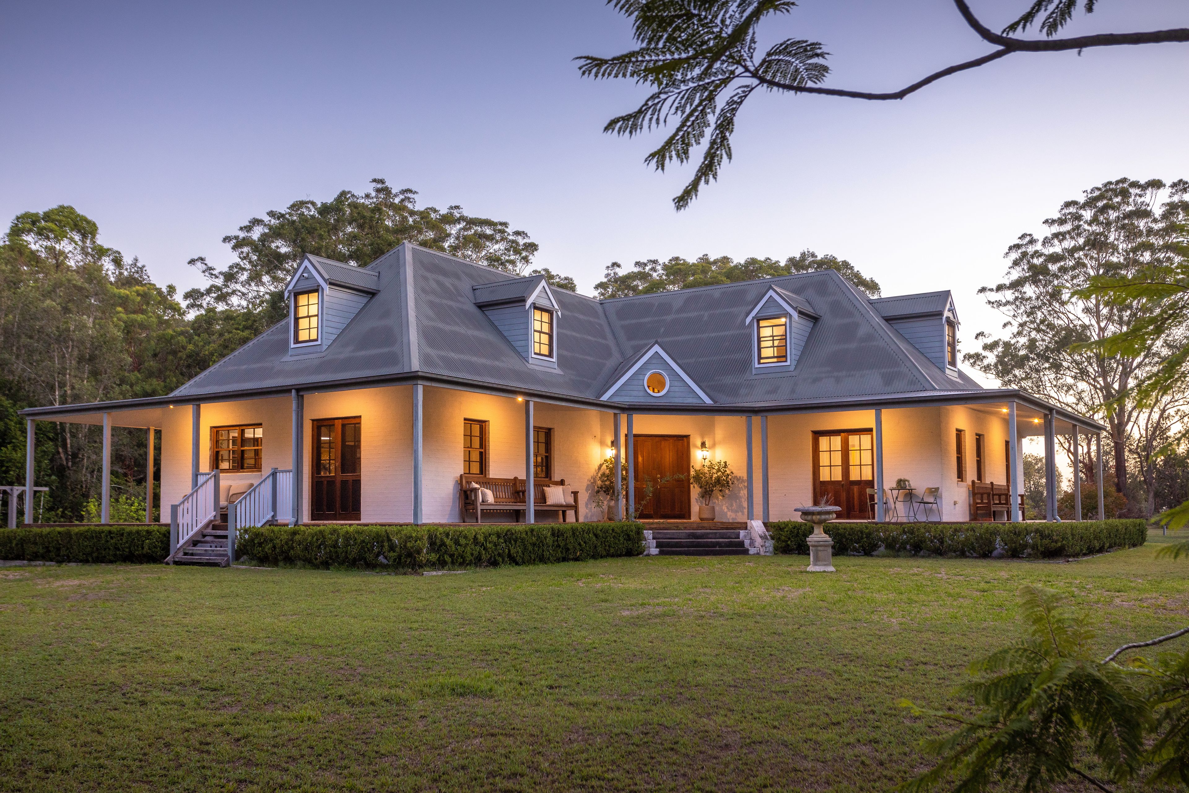 183 Beach Road, Mitchells Island, NSW 2430