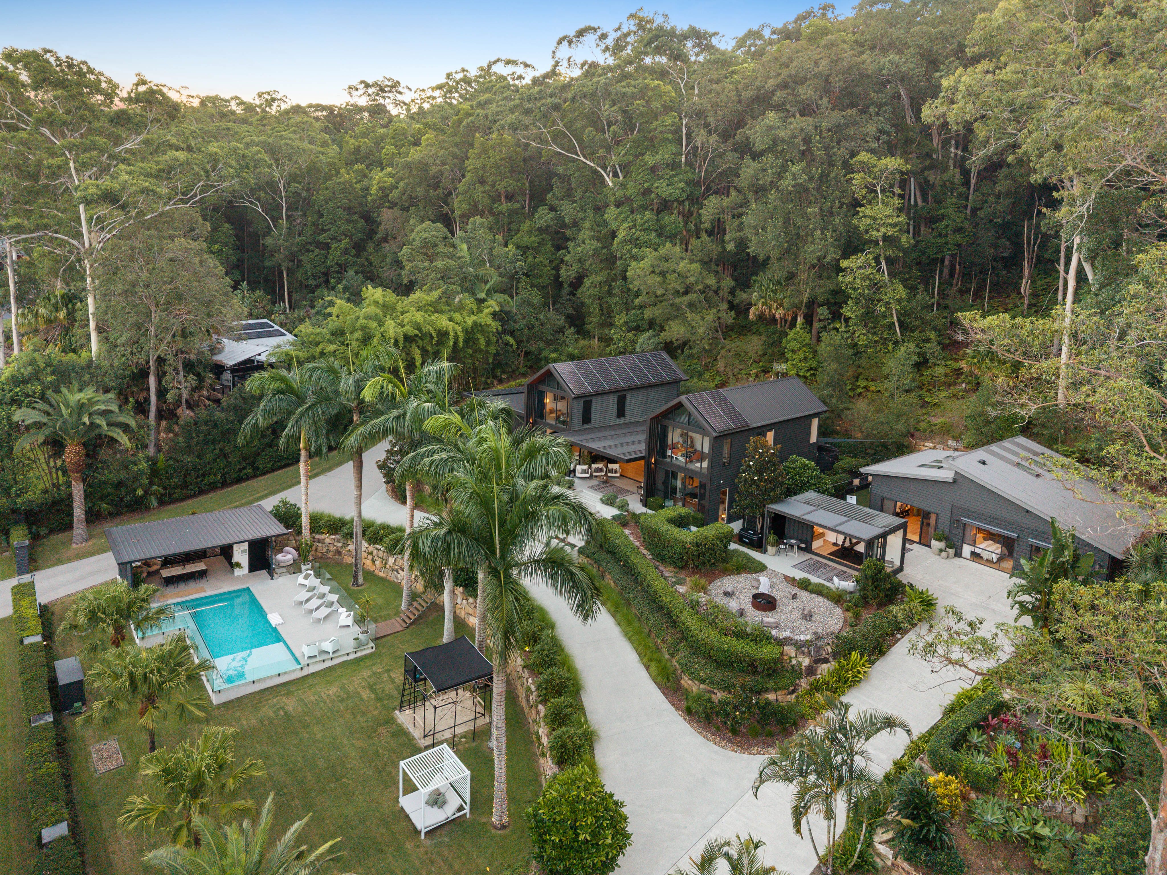 22 Kooringal Court, Tallebudgera, QLD 4228