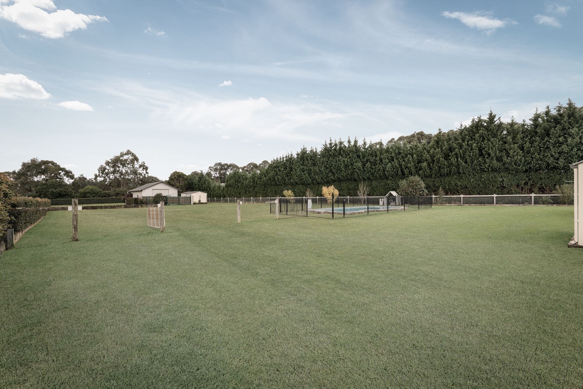 53 Twin Creeks Drive — photo 10 of 13