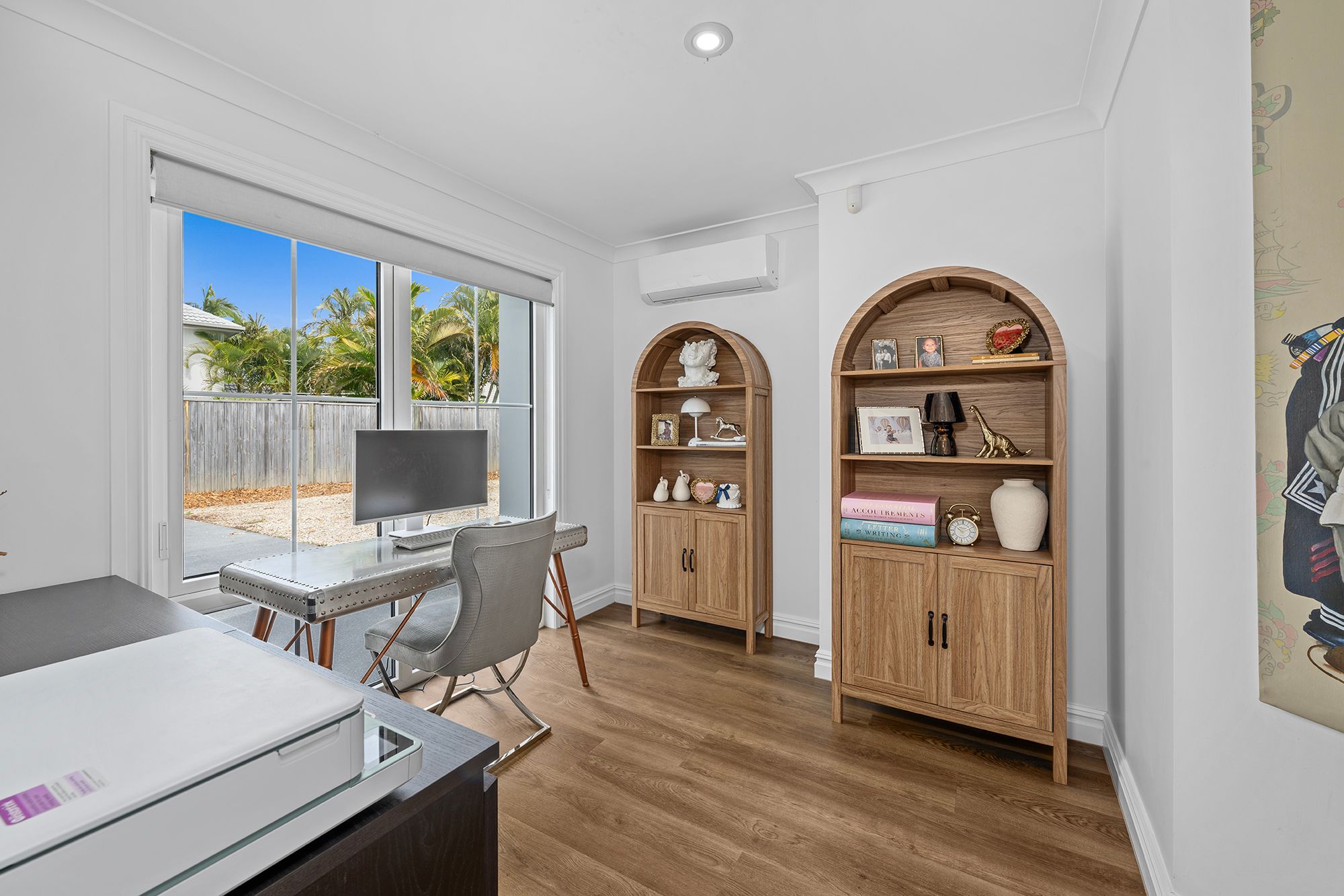 6 Lakeshore Drive — photo 19 of 29