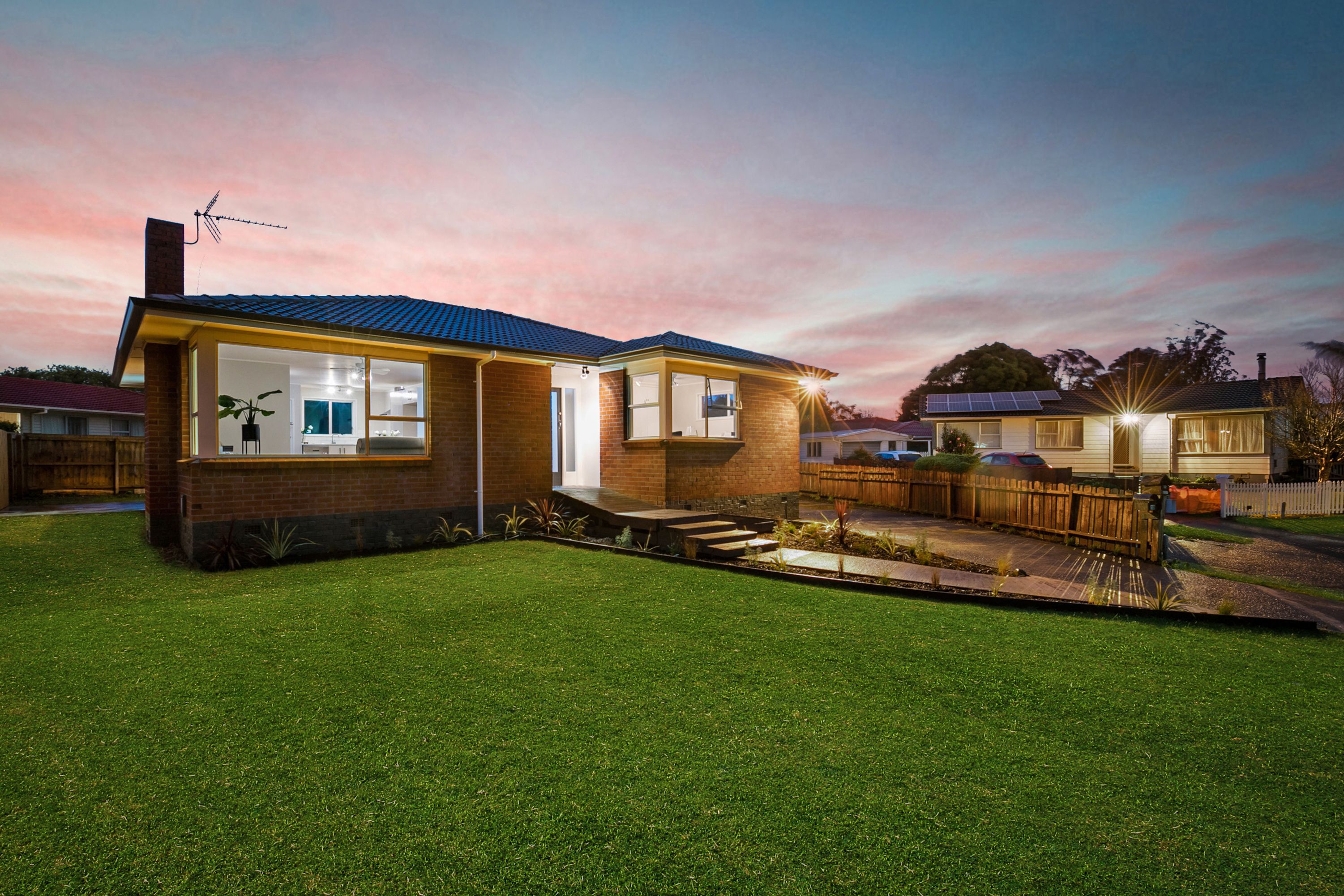 10 Awakino Place, Manurewa, Manukau City
