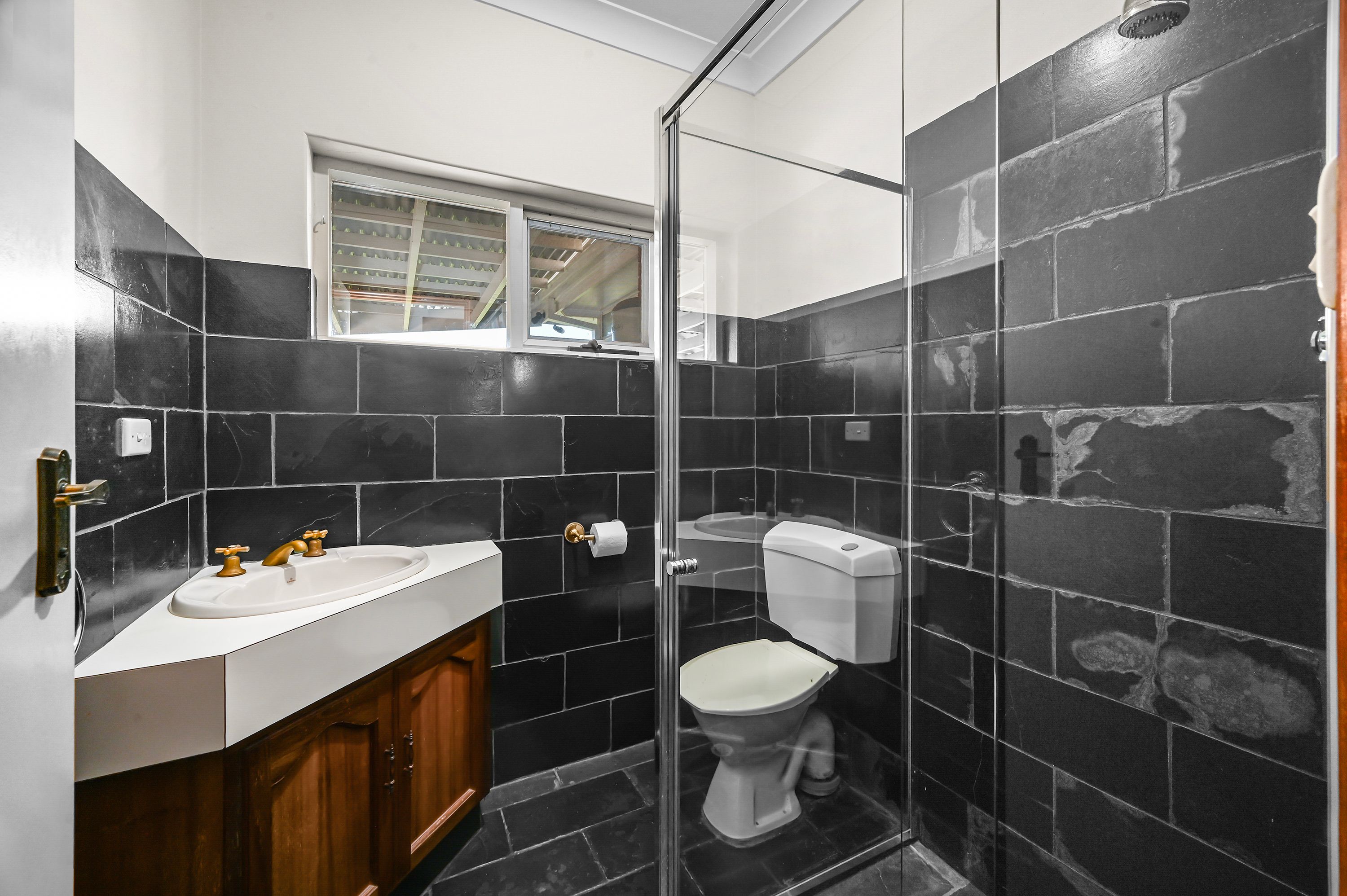 6 Lake View Avenue — photo 17 of 22