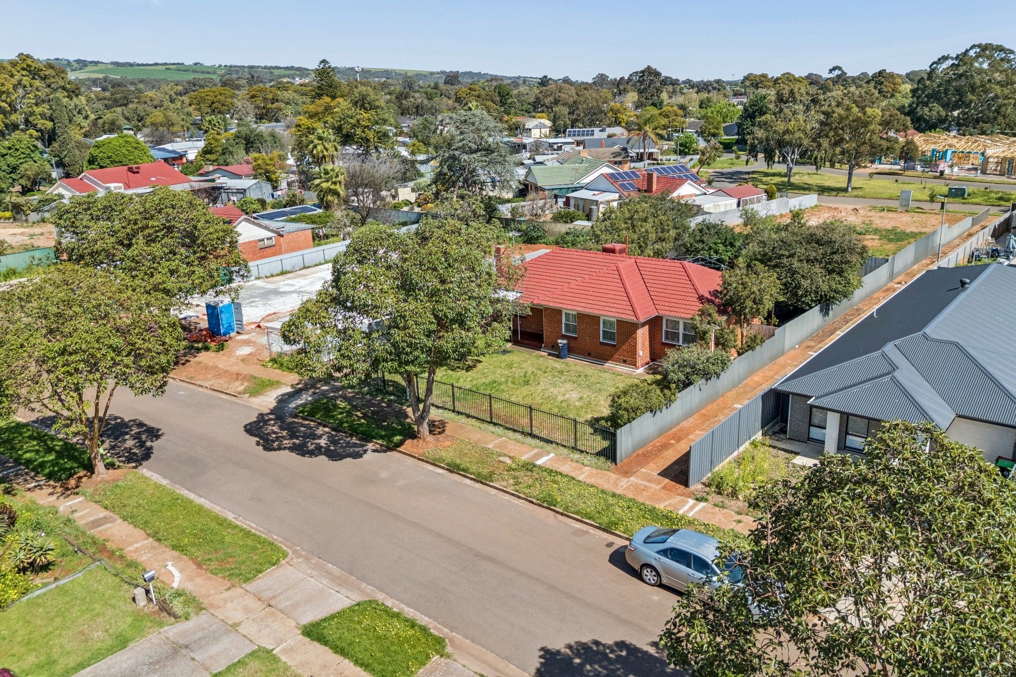 14 Mckinlay Street — photo 18 of 21