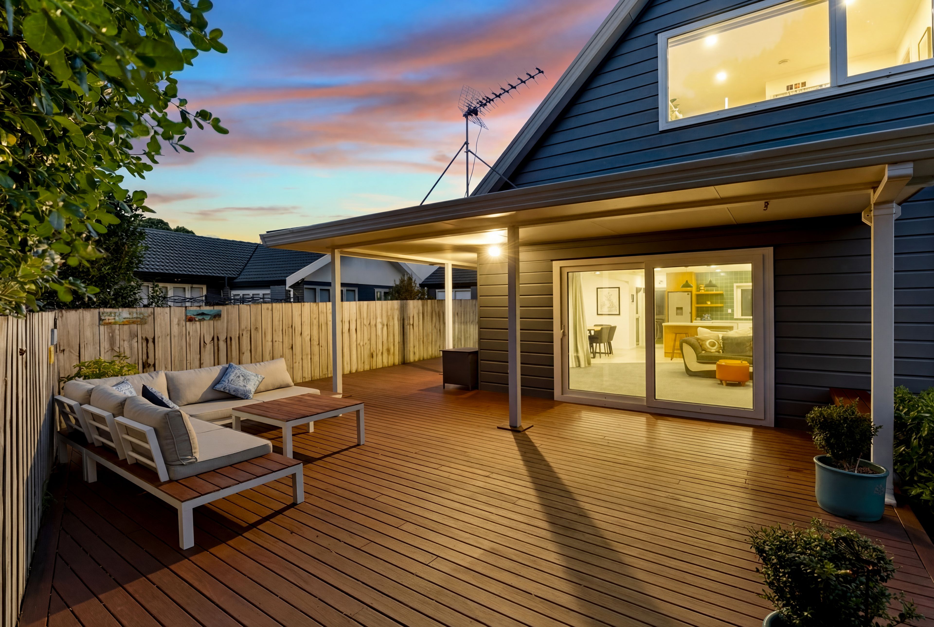 25B Glucina Avenue, West Harbour, Waitakere City