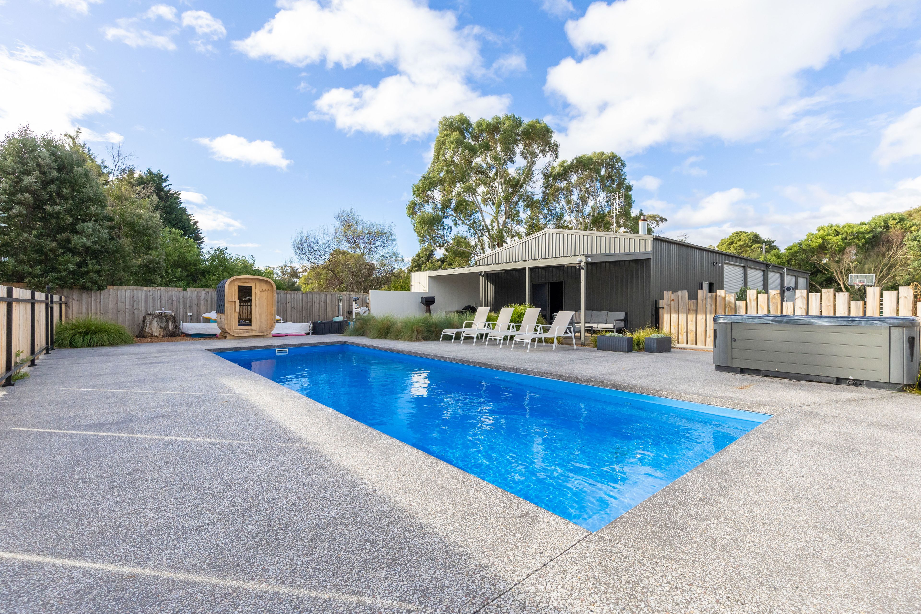 12 Bundarra Drive — photo 6 of 21