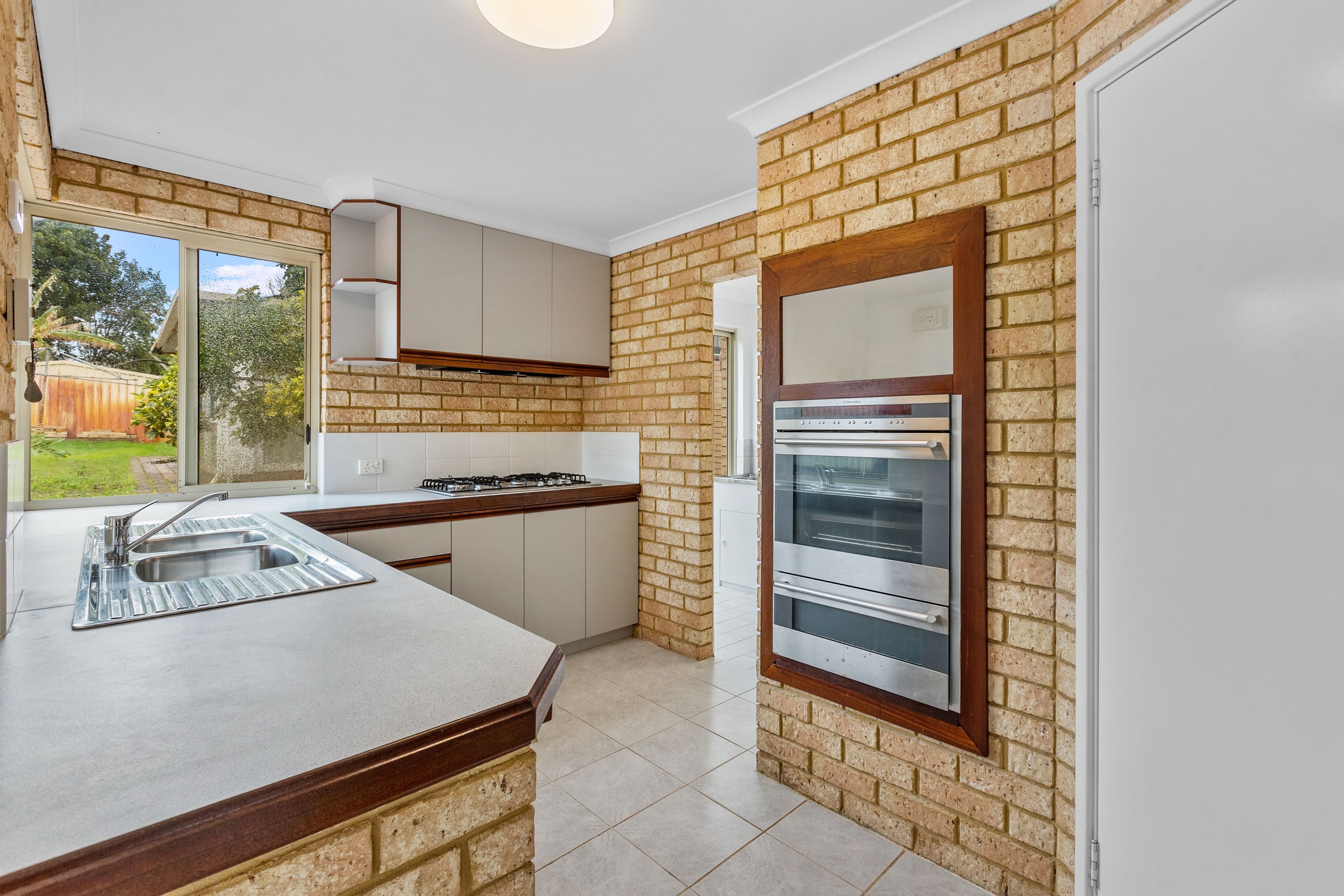 9A Amur Place, Bateman, WA 6150