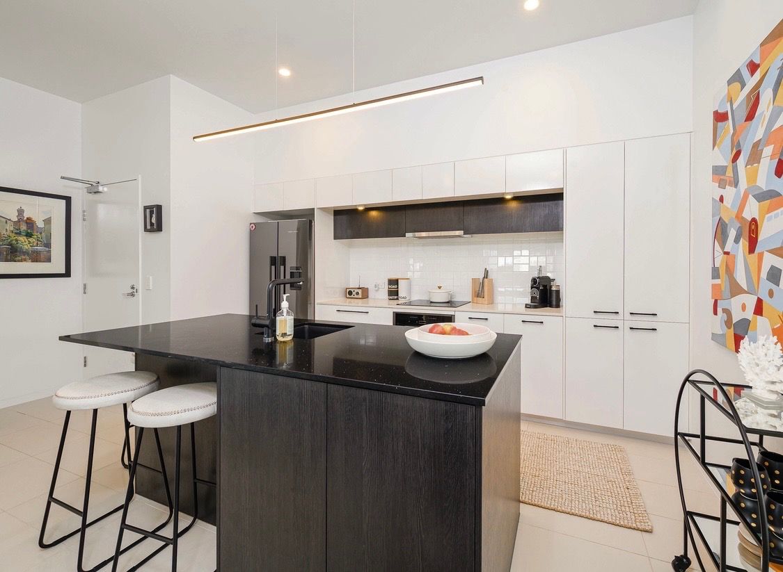702/9 Hooker Boulevard, Broadbeach Waters, QLD 4218