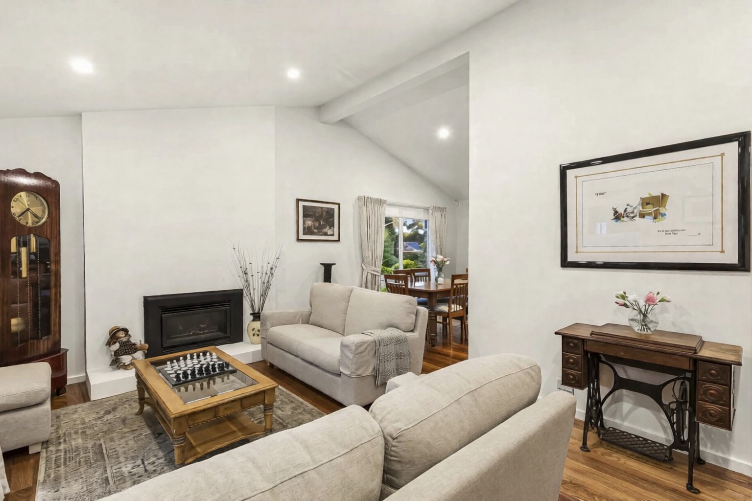 3 Hawksburn Crescent, Wantirna South, VIC 3152