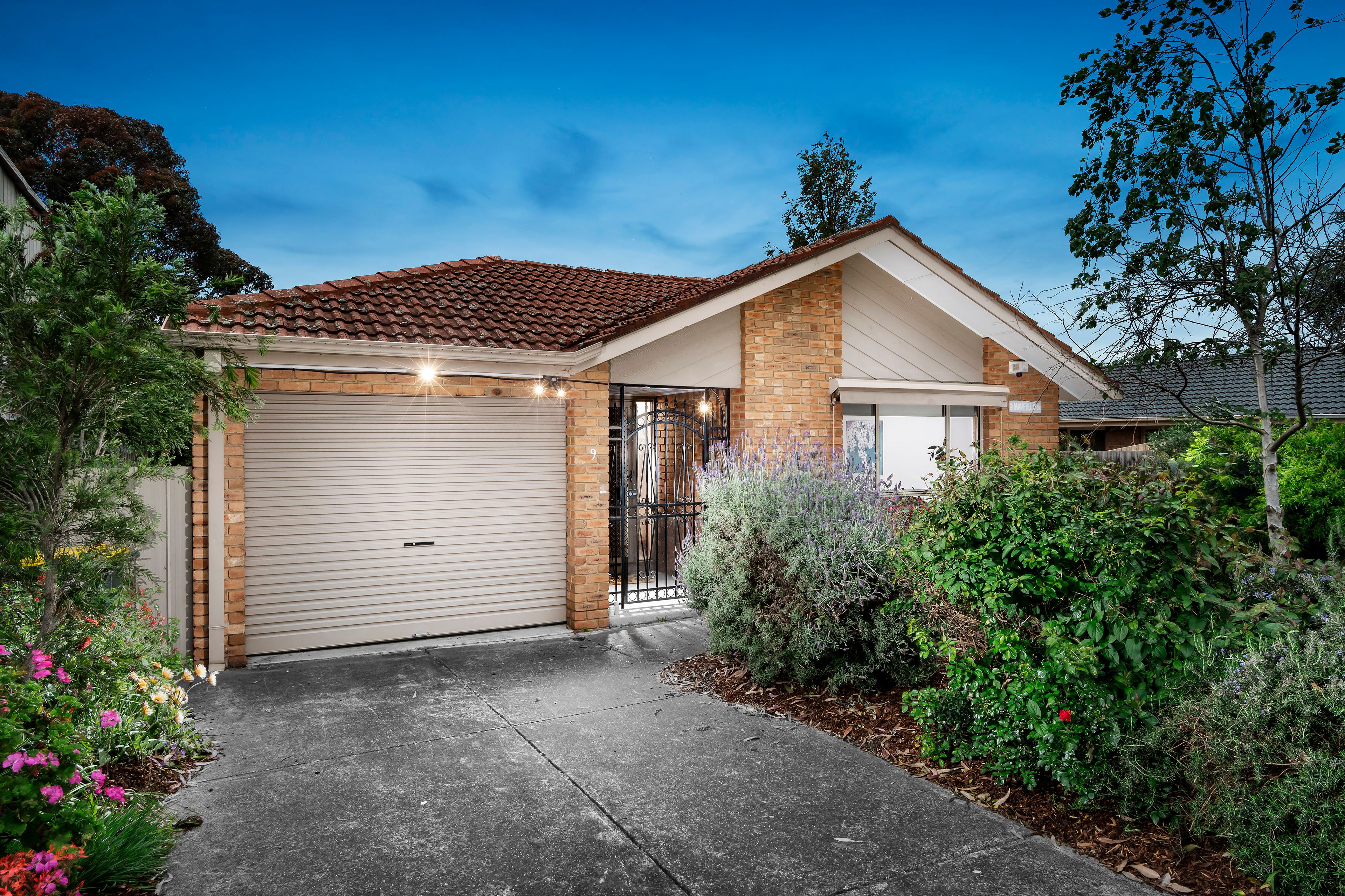 1/9 Mayfield Drive, Mill Park, VIC 3082