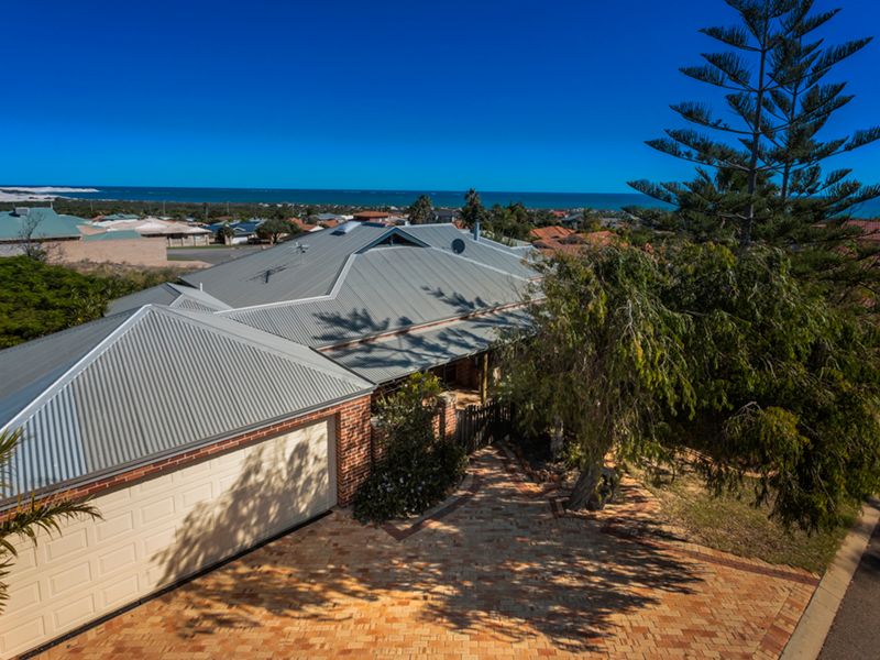 8 Panorama Heights, Wandina, WA 6530