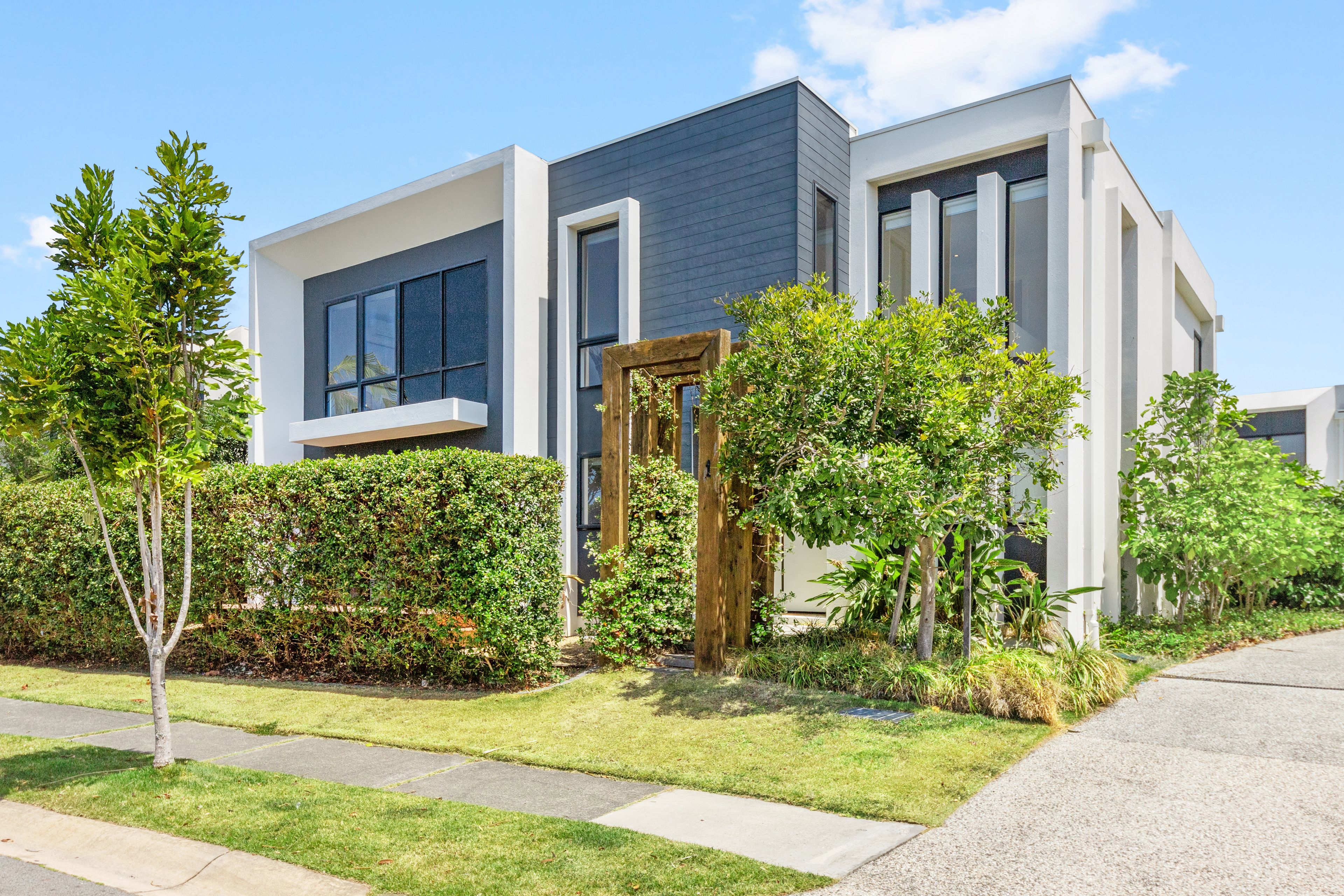 1/70 Galeen Drive, Burleigh Waters, QLD 4220 Sold House Ray White