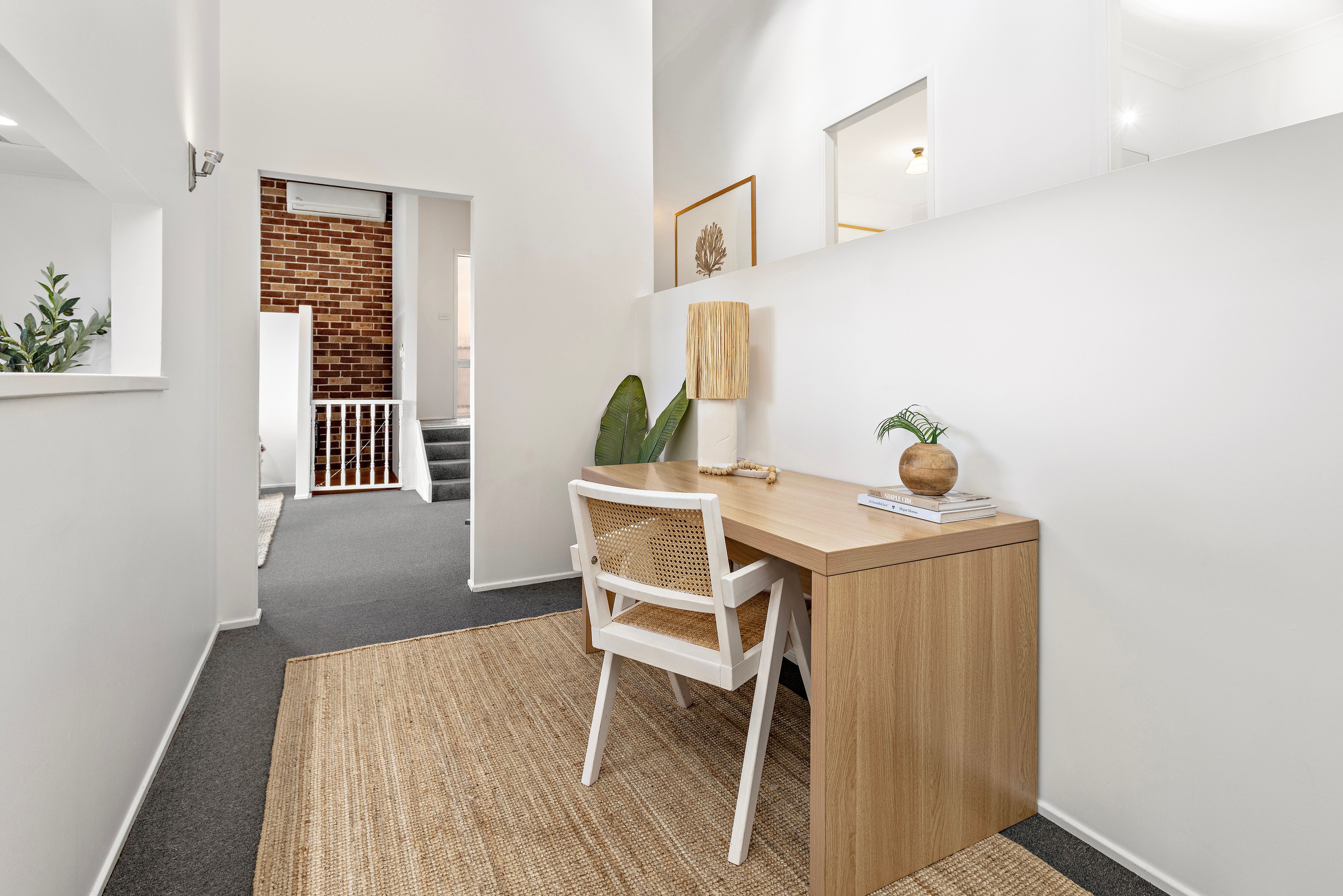 19 Henry Parkes Drive — photo 9 of 24