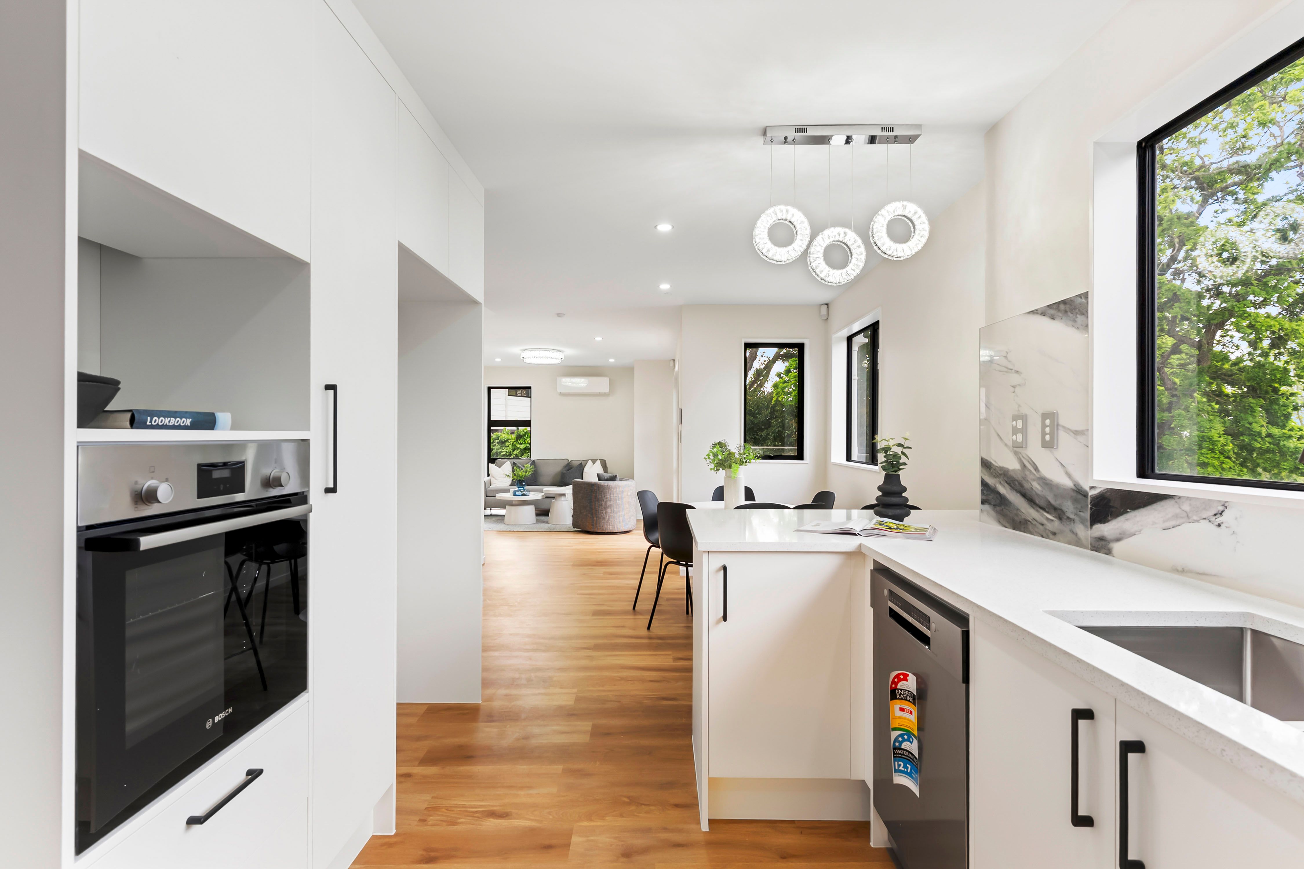 2/17B Eastglen Road, Glen Eden, Waitakere City