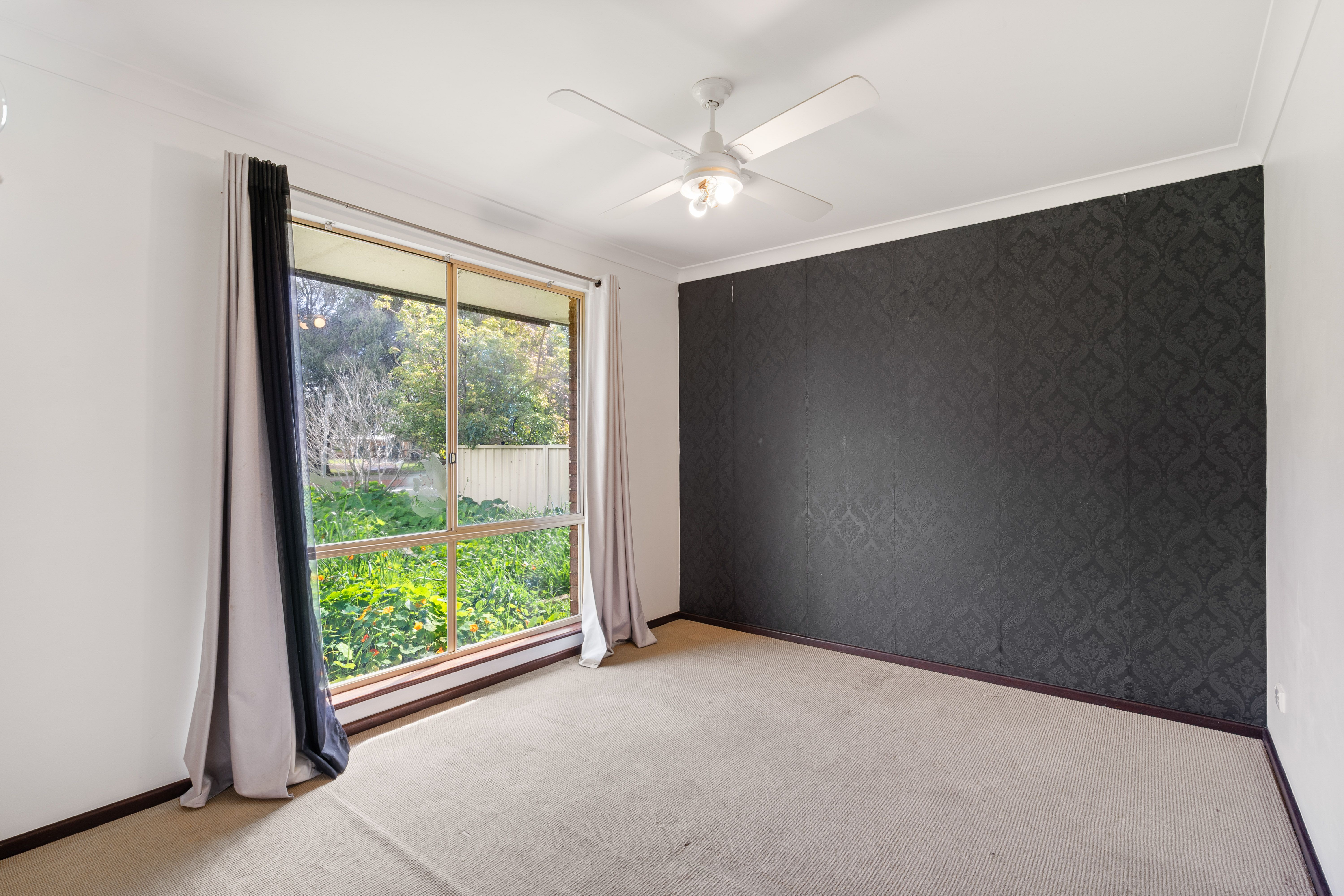 16 Armitage Drive — photo 18 of 20