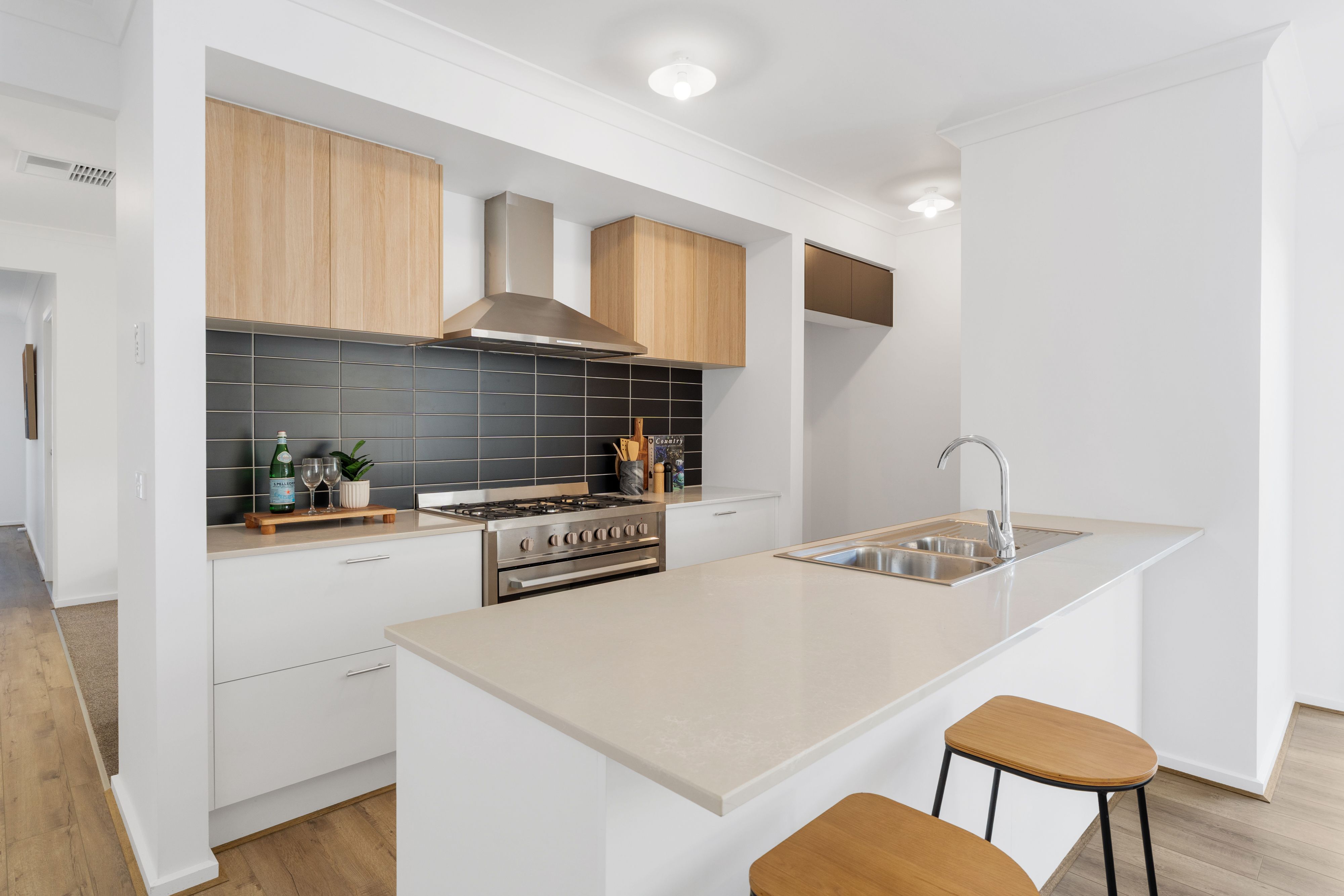 21 Lennox Street — photo 8 of 20