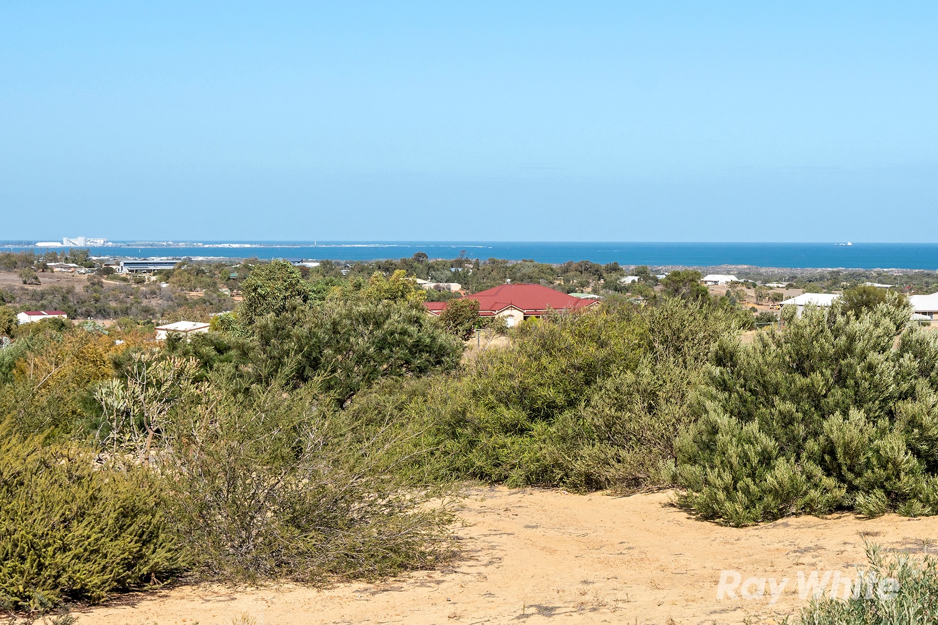24 Pitchford Crest, White Peak, WA 6532
