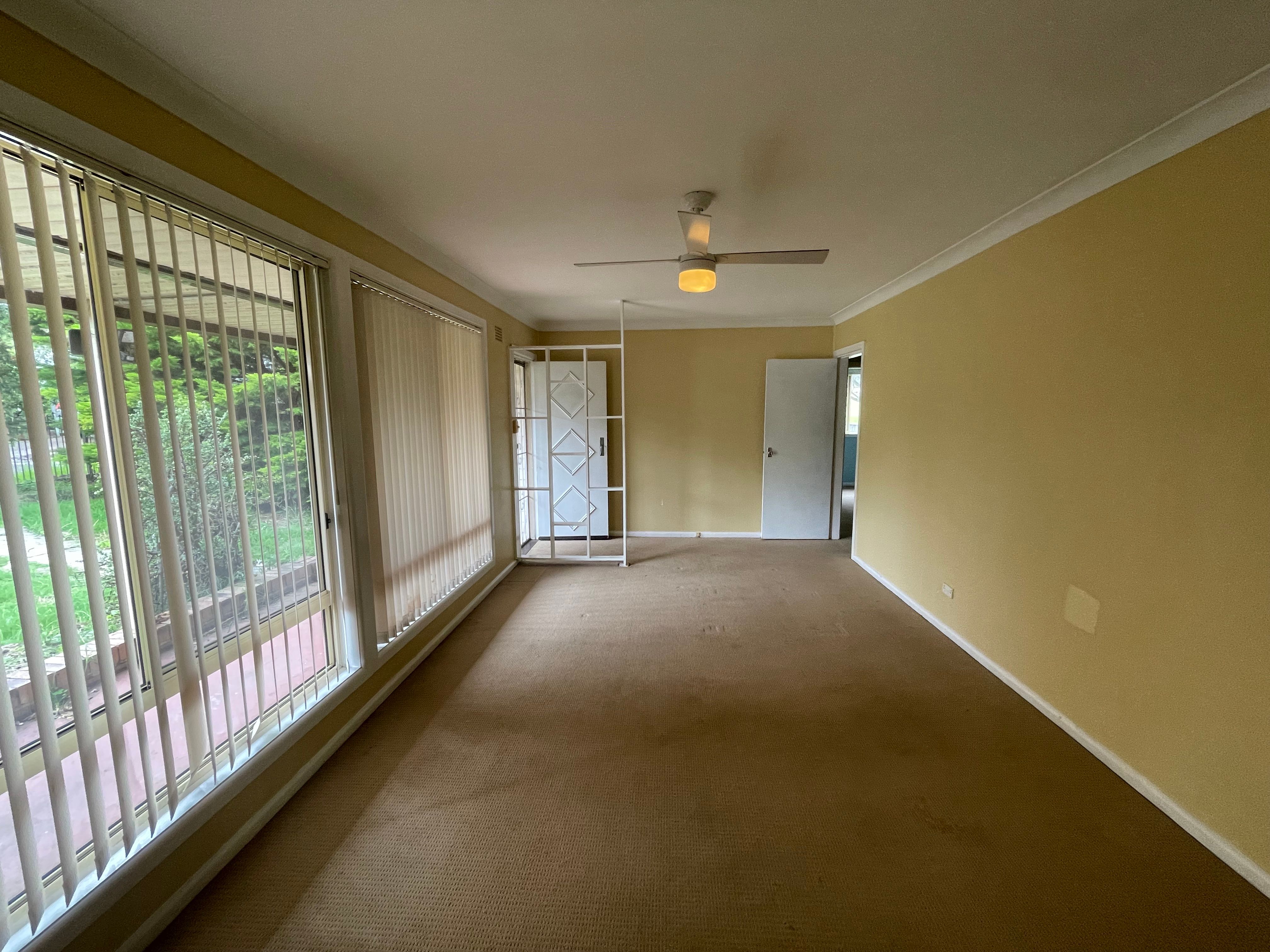 5 Mavick Crescent, Leumeah, NSW 2560