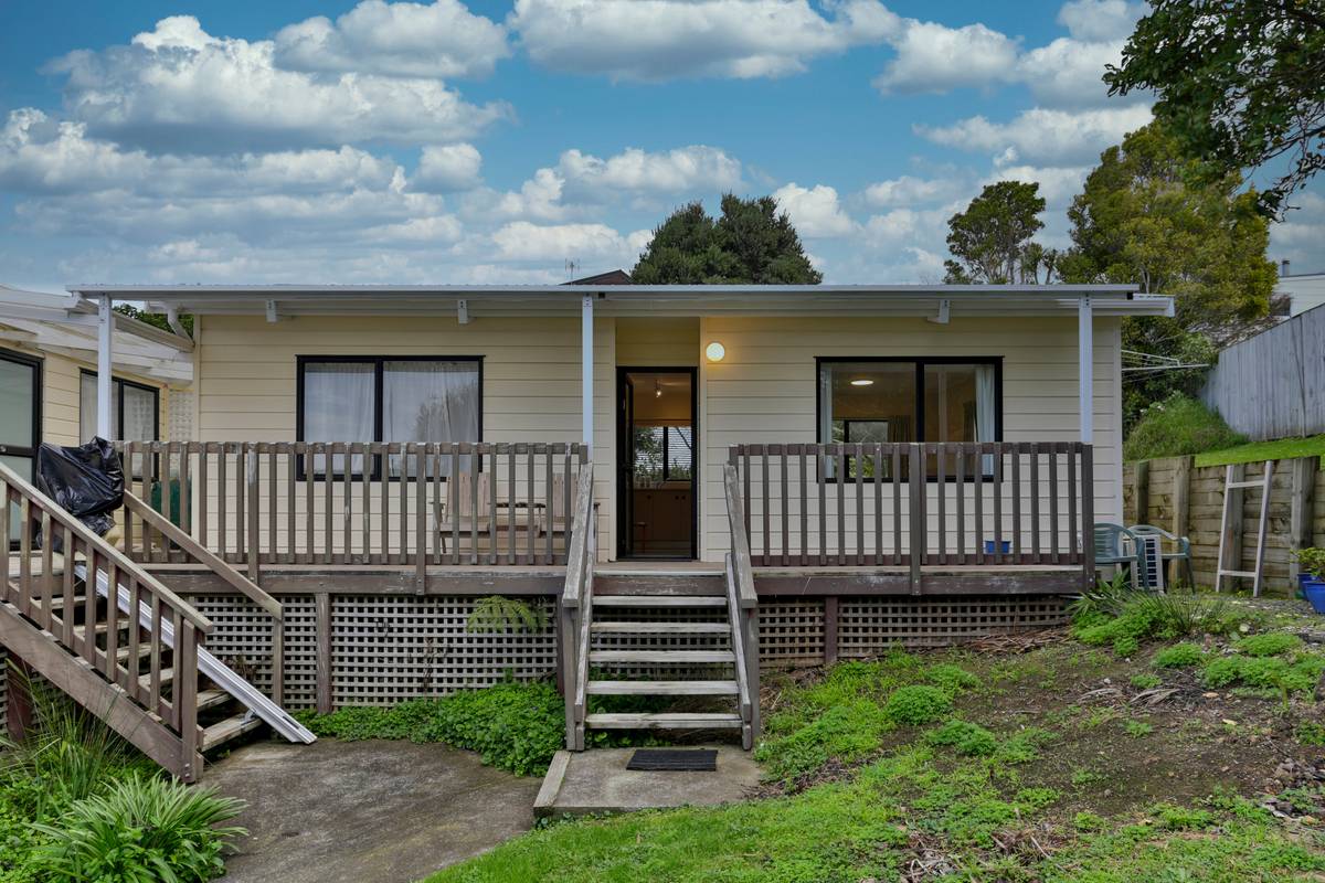 1239a Whangaparaoa Road, Gulf Harbour, Rodney Real Estate Ray White