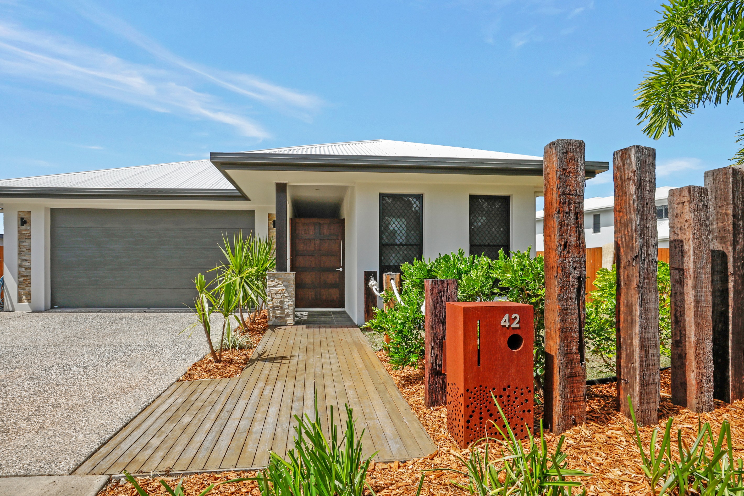 42 Marina Quay, Trinity Park, QLD 4879