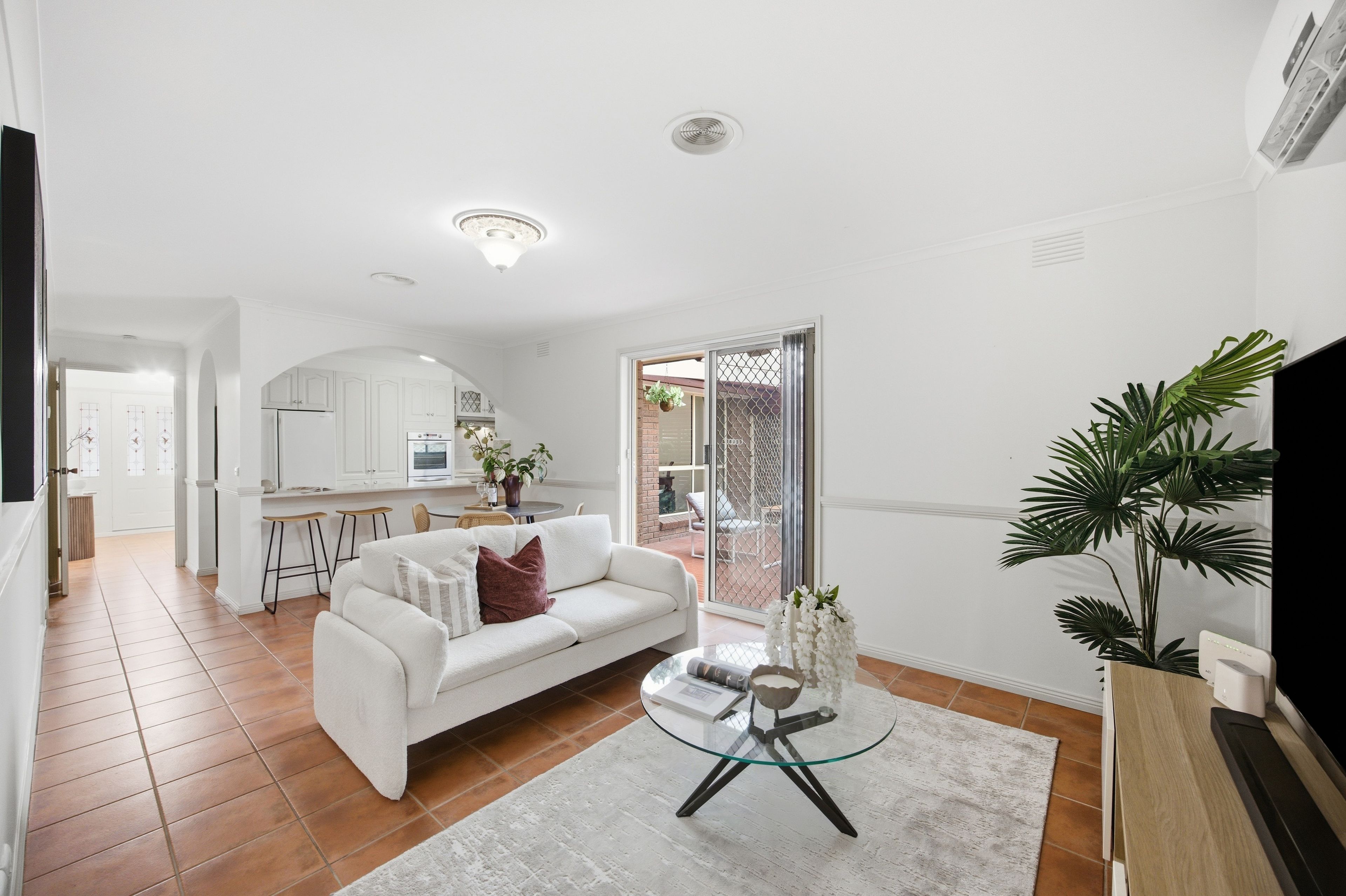 11 Marylyn Place — photo 7 of 17