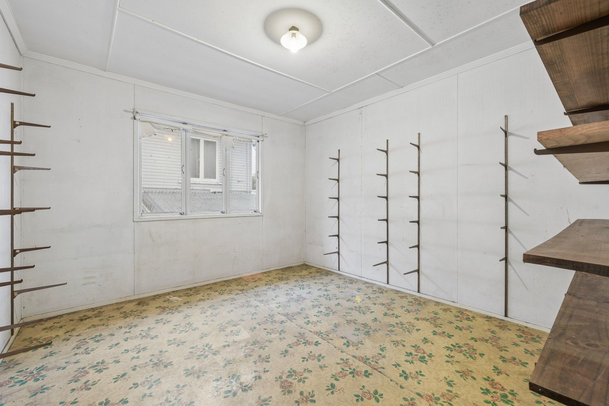 66 Boxgrove Avenue — photo 9 of 13