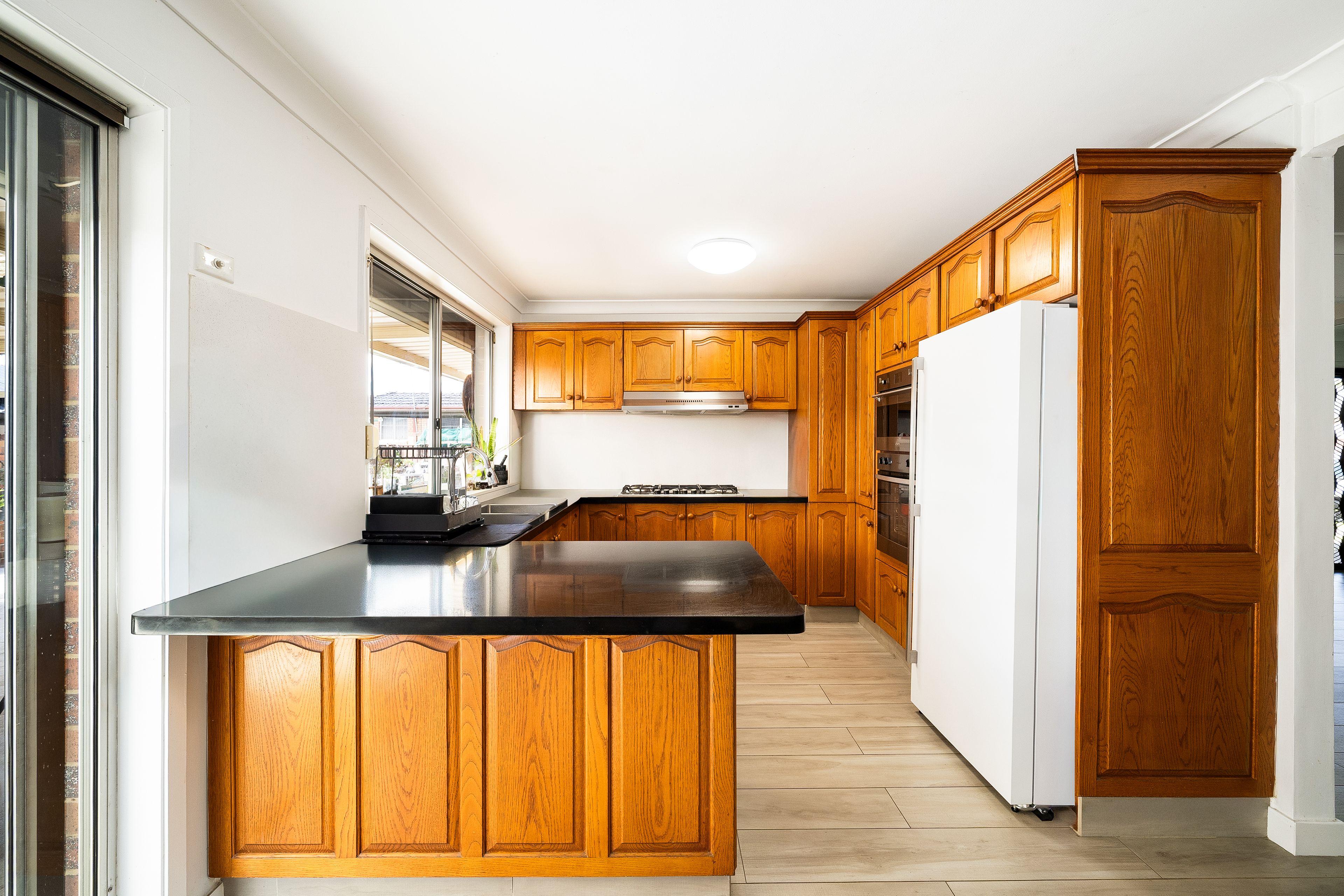 2 Lyell Street — photo 4 of 9