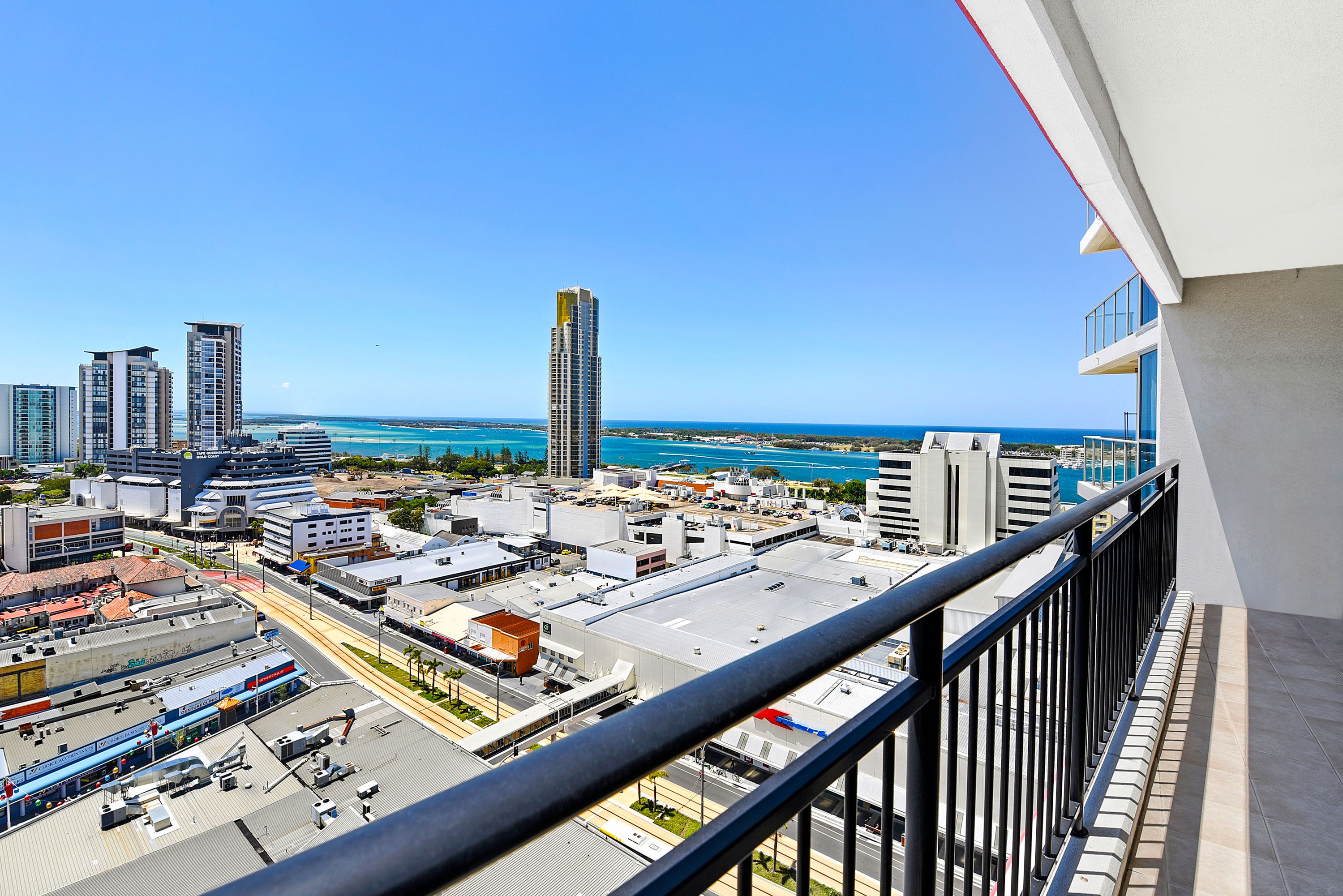 1142/56 Scarborough Street, Southport, QLD 4215
